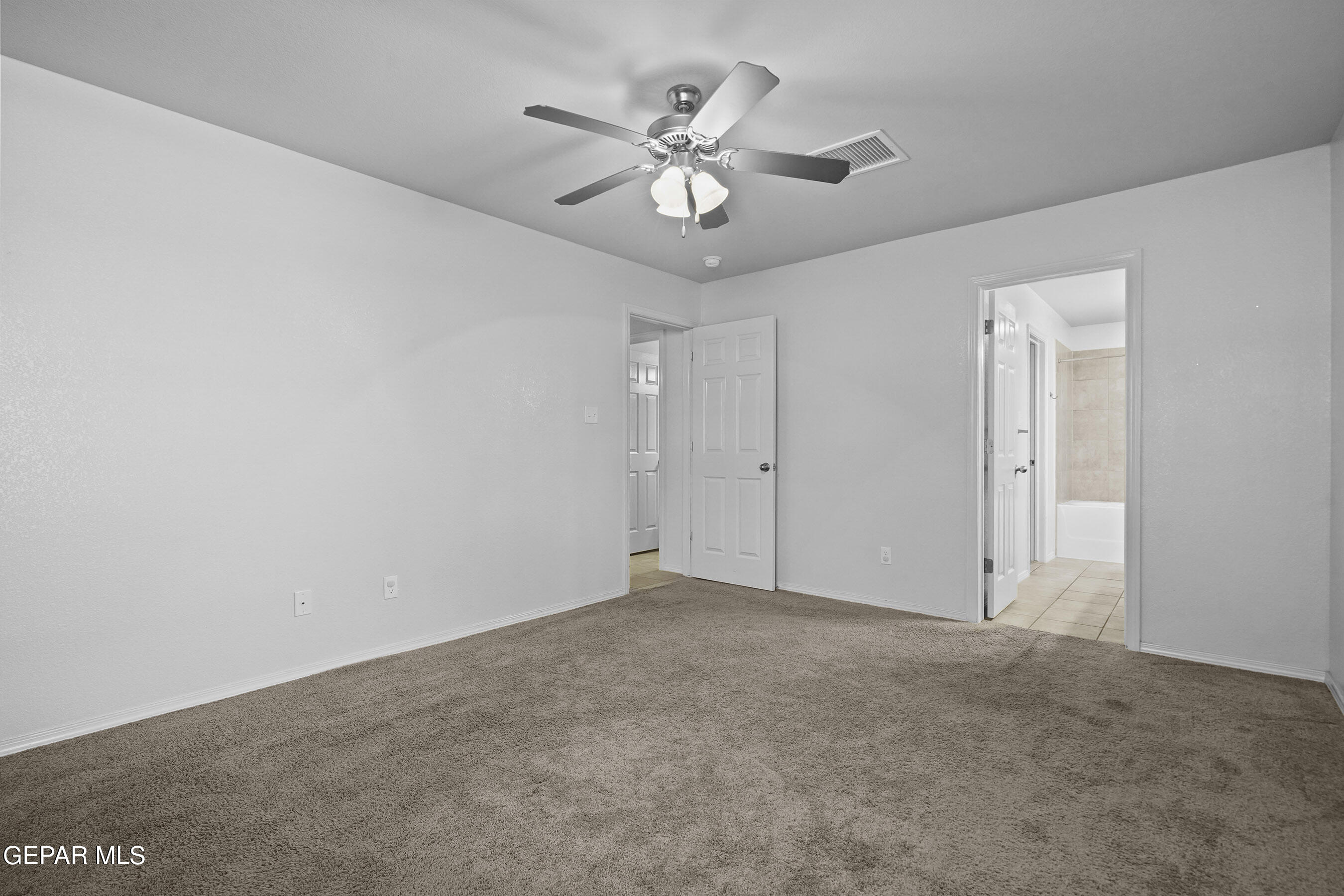 14181 PEYTON EDWARDS Avenue