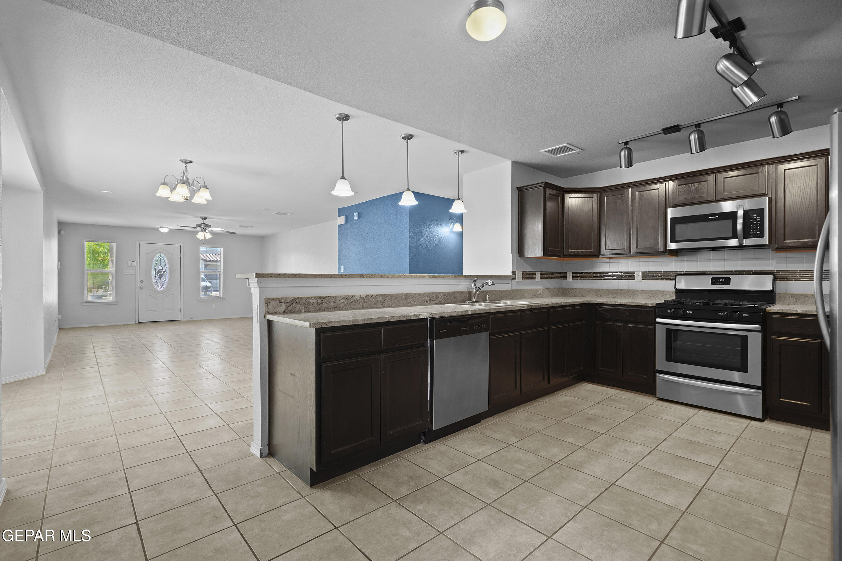 14181 PEYTON EDWARDS Avenue