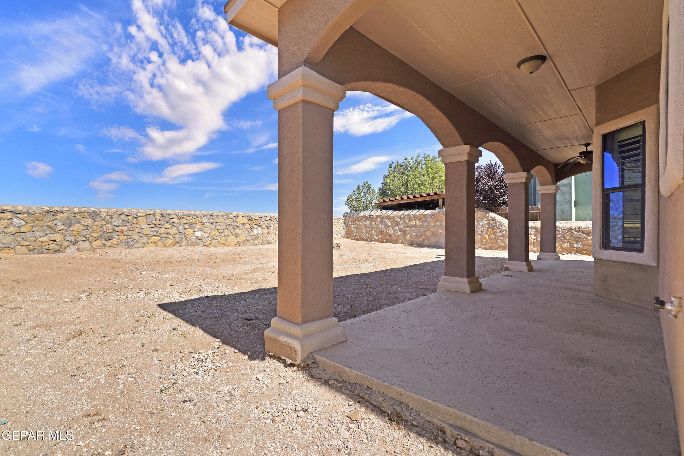 2909 PINO TRISTE Drive