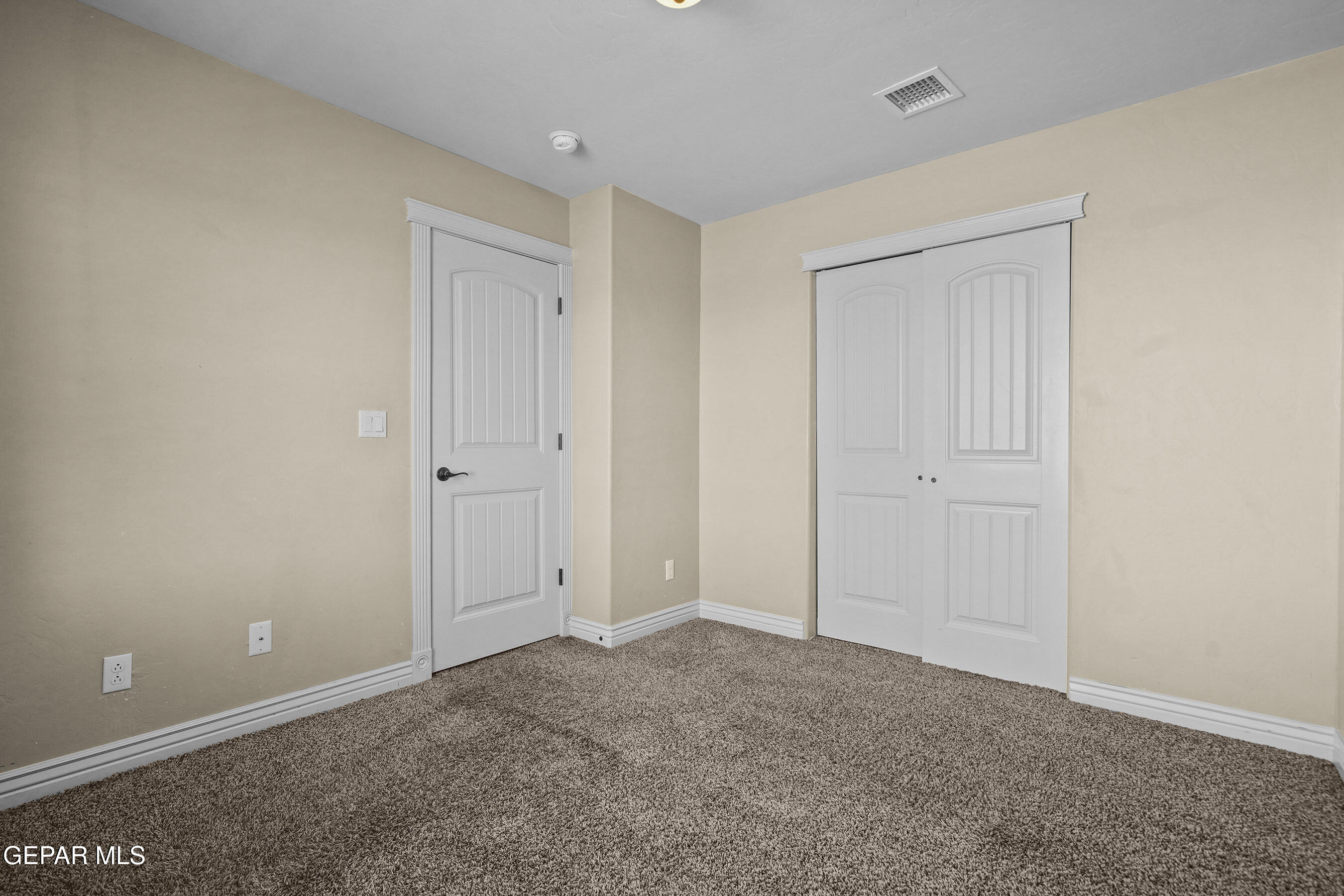 2909 PINO TRISTE Drive