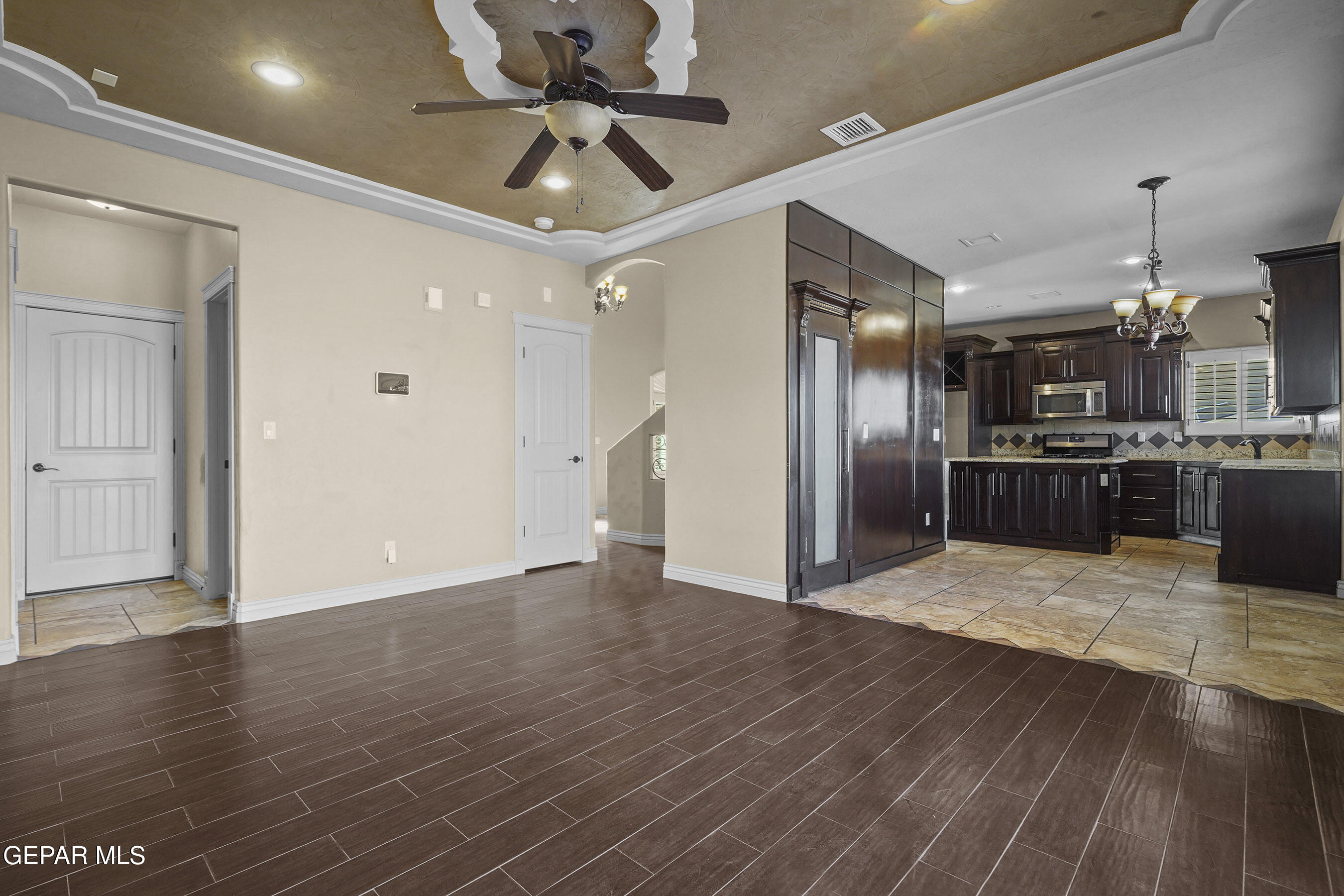 2909 PINO TRISTE Drive