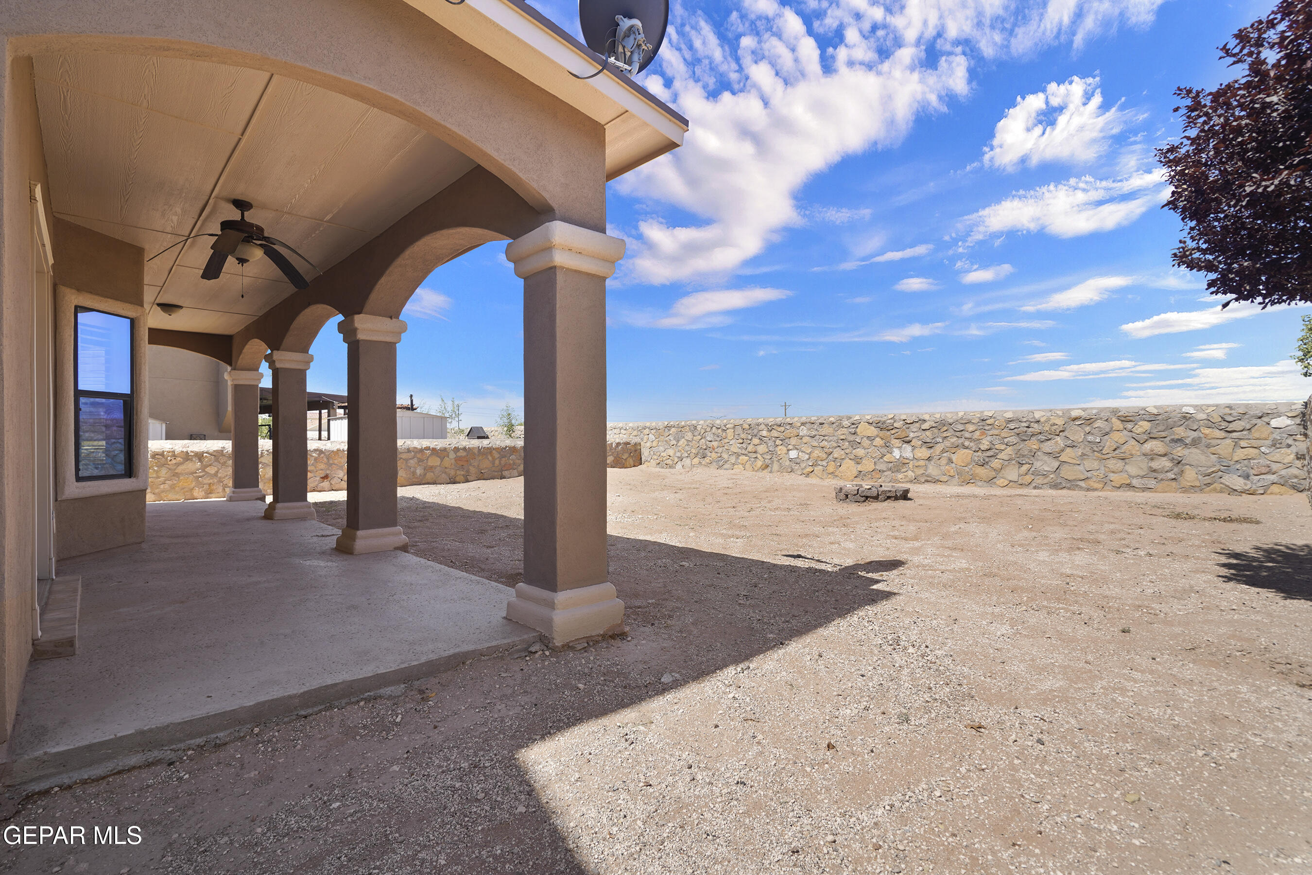 2909 PINO TRISTE Drive