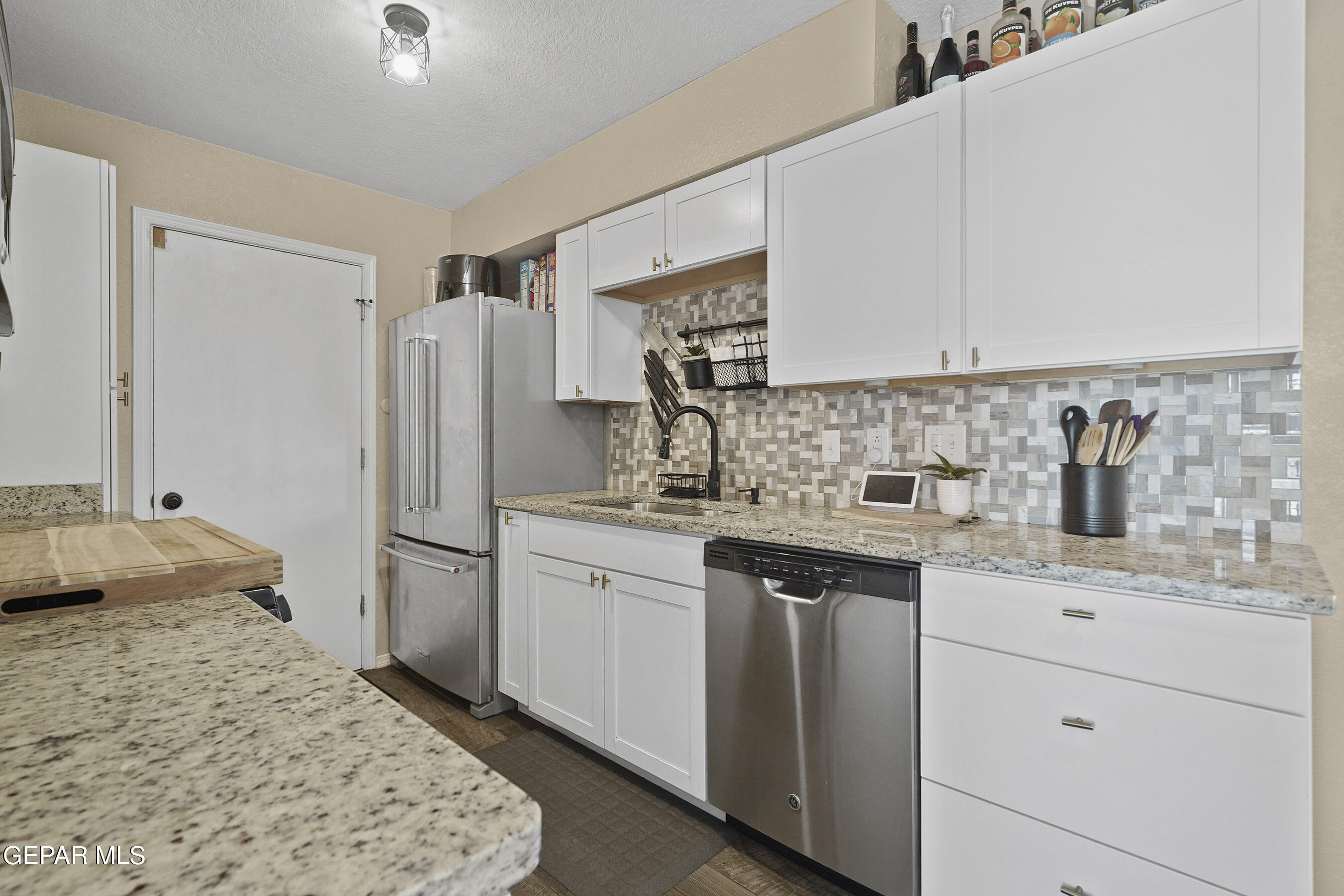 5005 GRECO Court