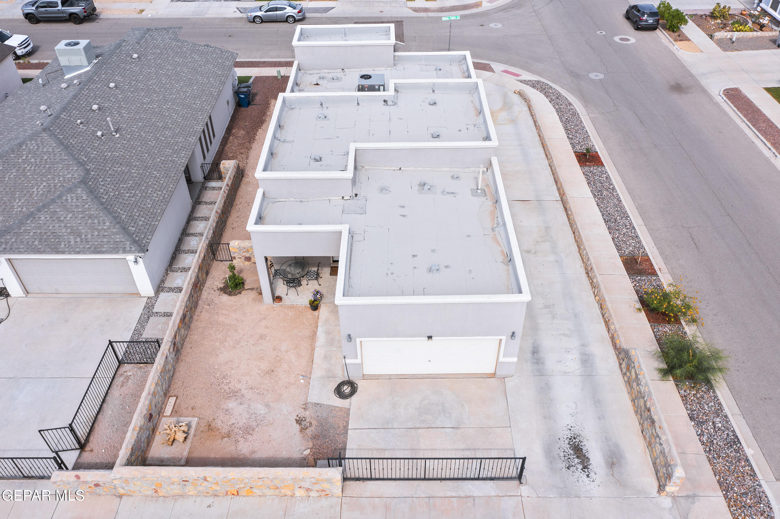 1901 WILLIAM CAPLES Street
