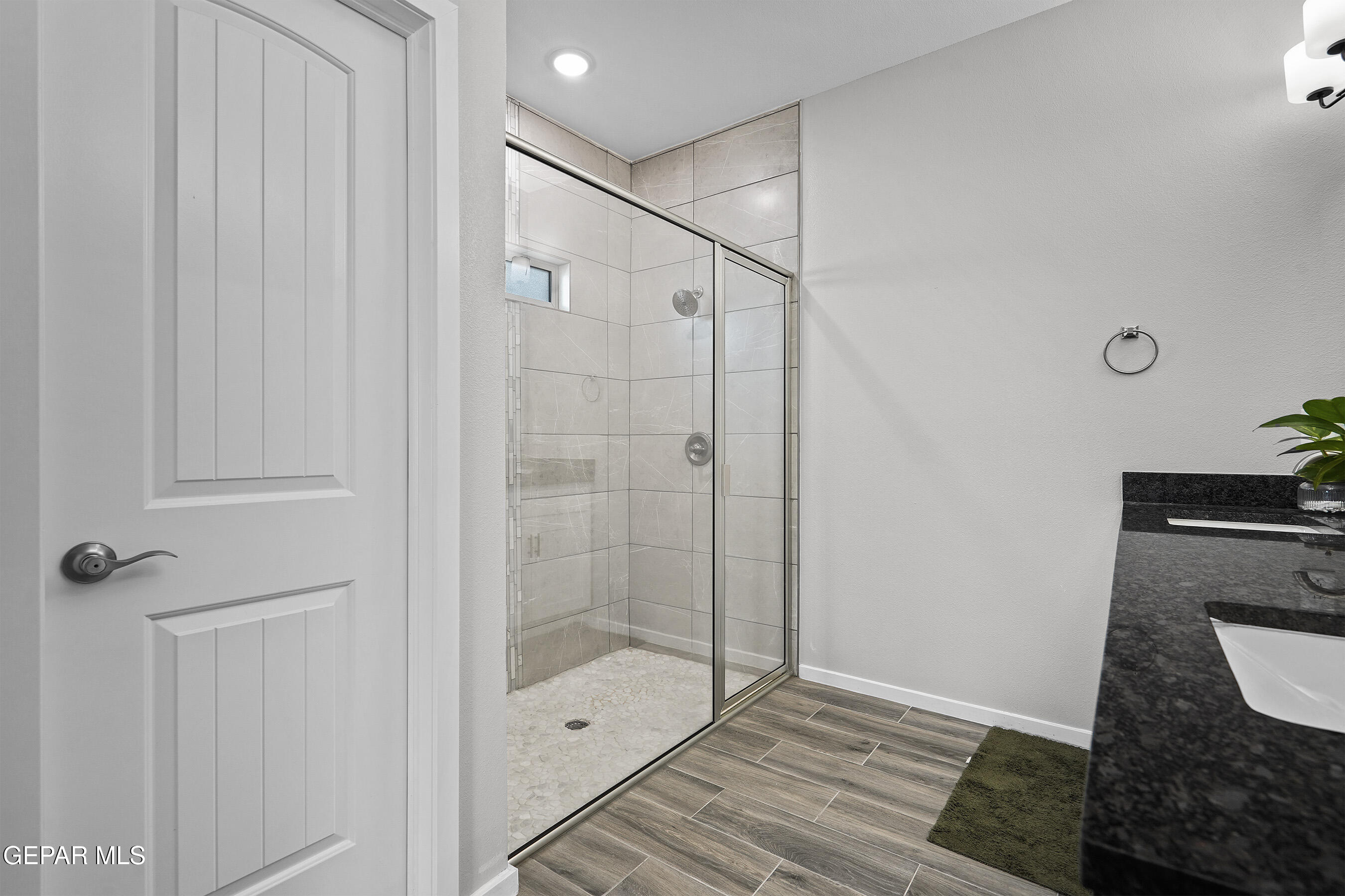 2308 ENCHANTED QUAIL