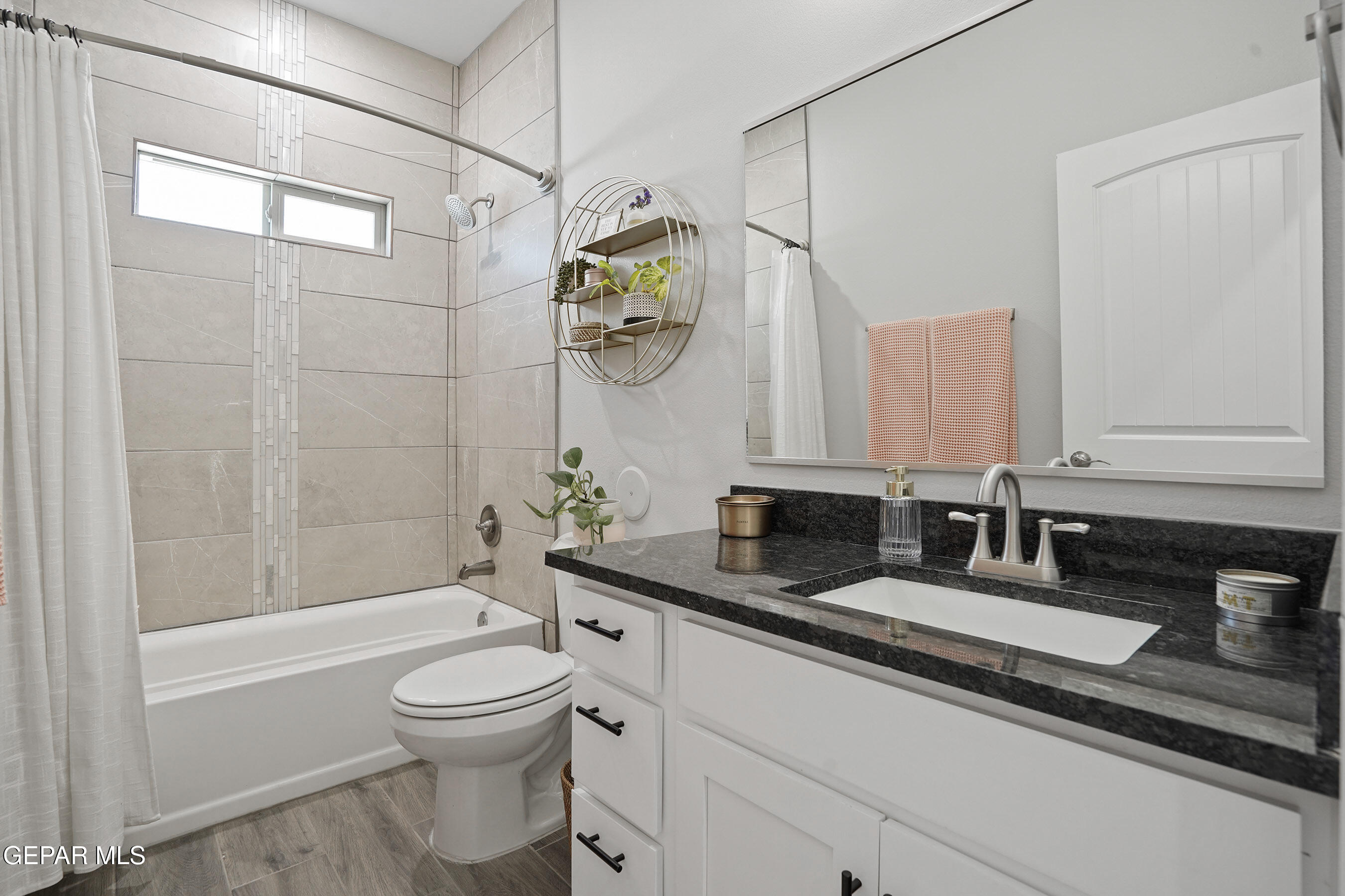 2308 ENCHANTED QUAIL