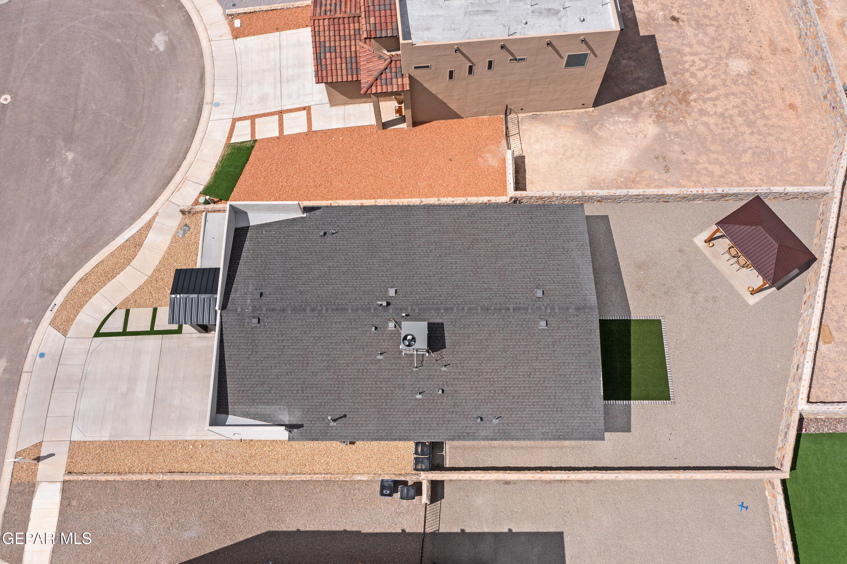 2308 ENCHANTED QUAIL