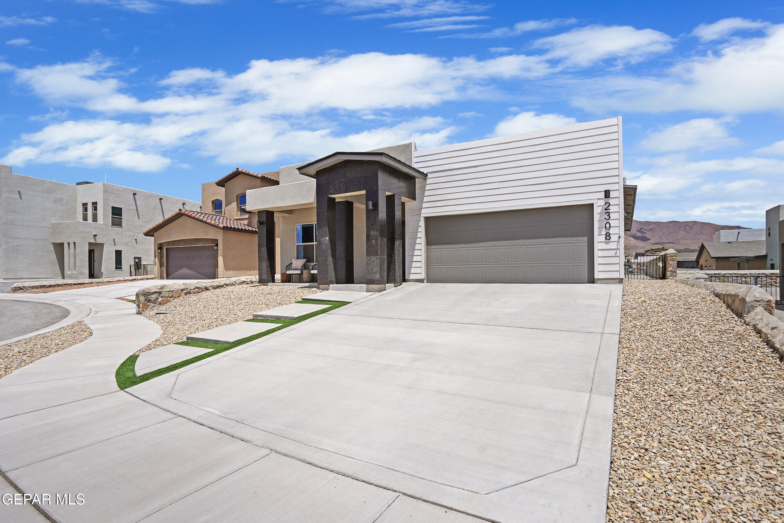 2308 ENCHANTED QUAIL