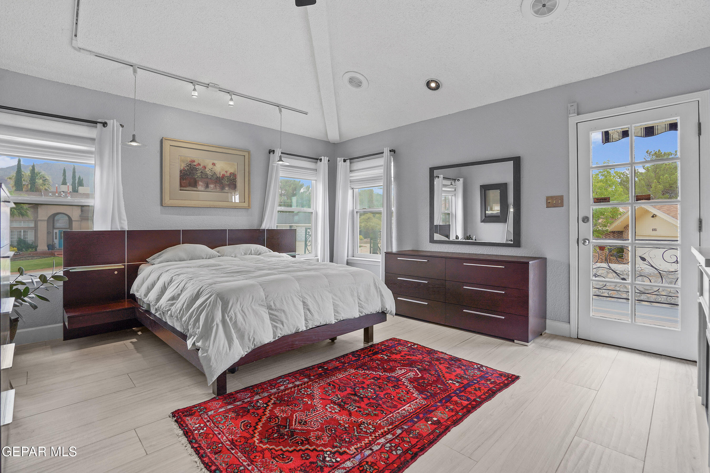 6820 WHISPER CANYON Drive