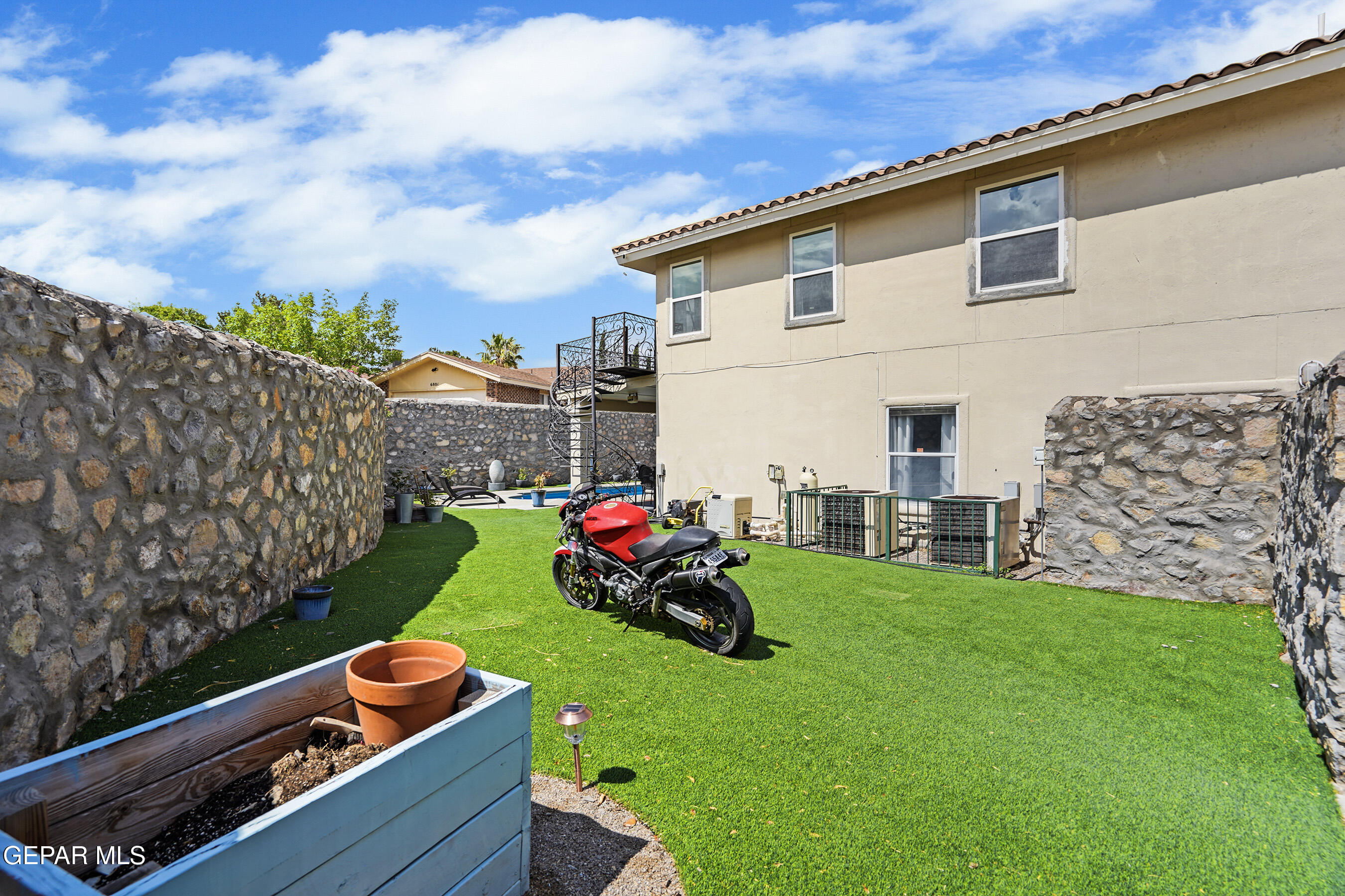 6820 WHISPER CANYON Drive