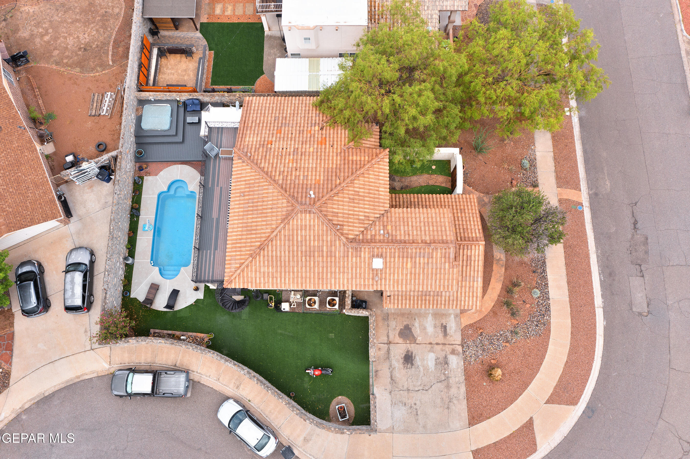 6820 WHISPER CANYON Drive