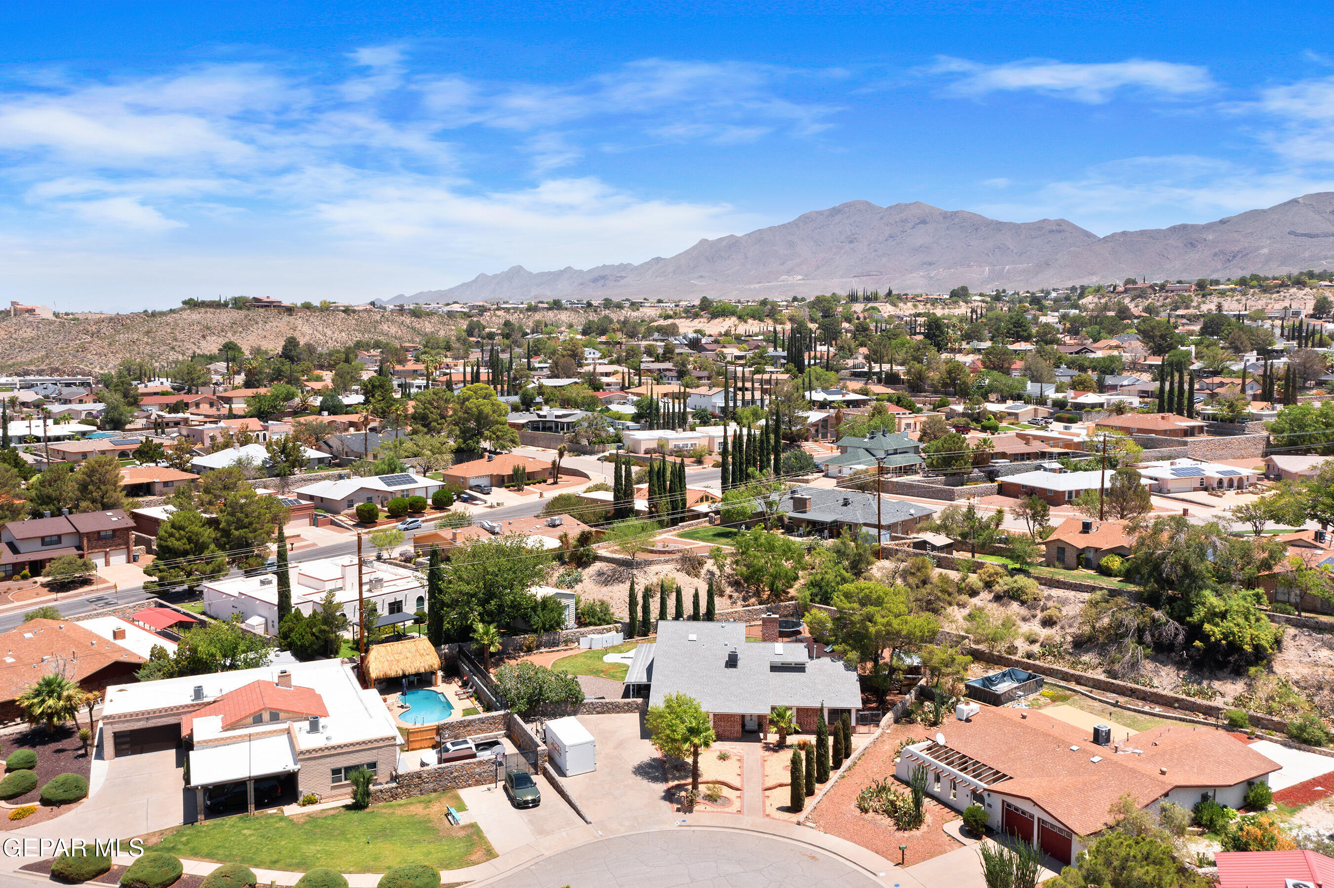 608 PASEO DE LUNA Lane