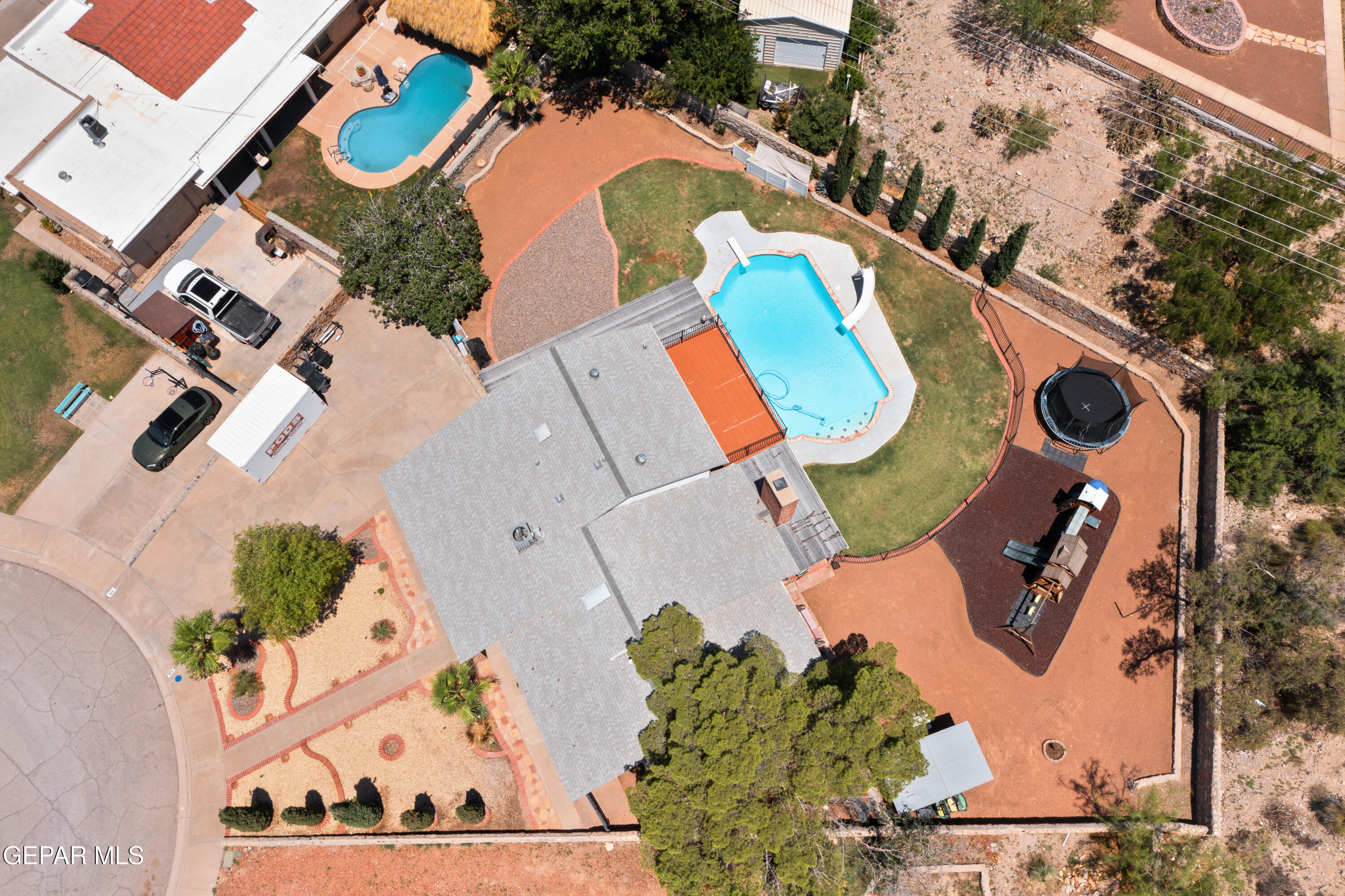608 PASEO DE LUNA Lane