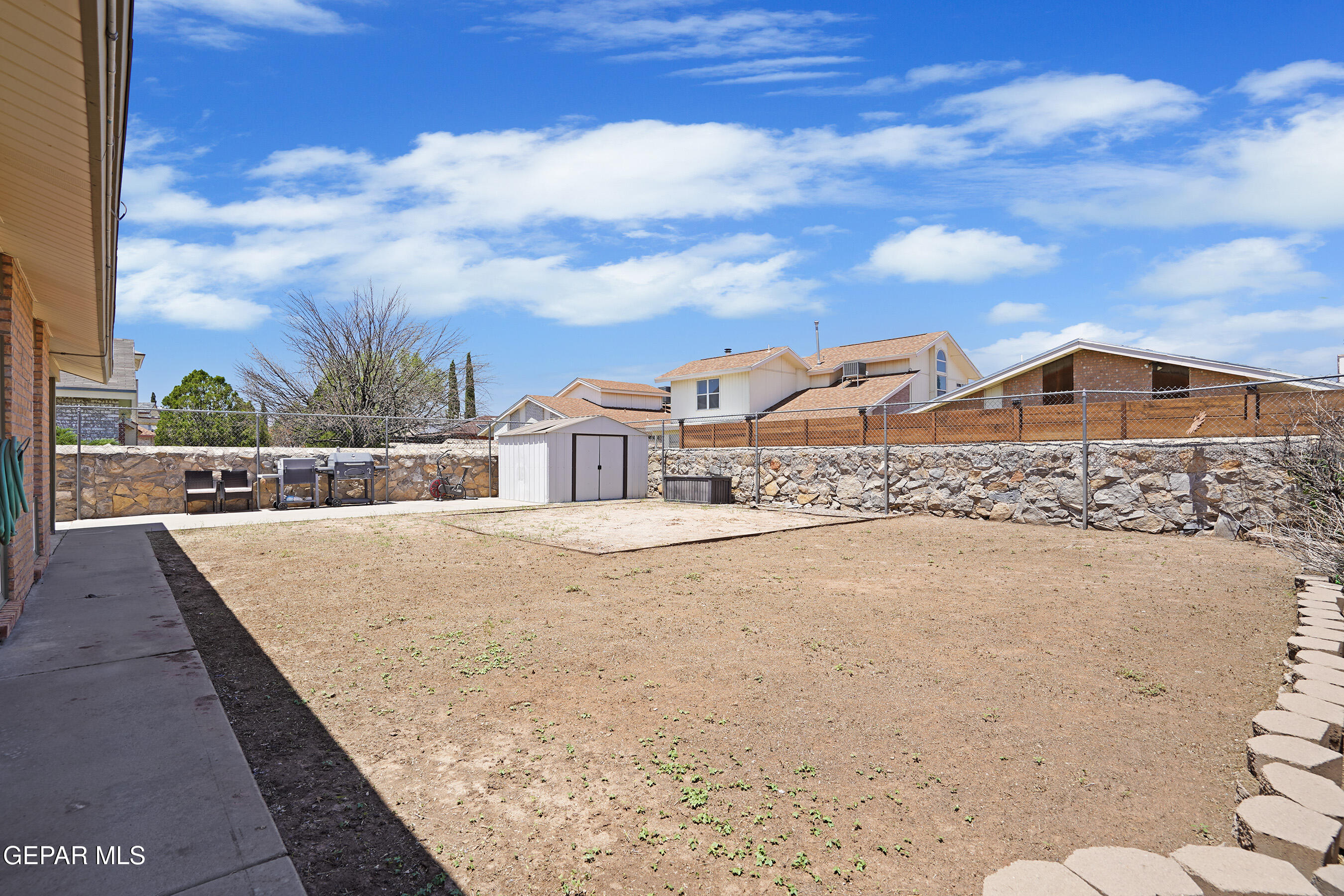 11010 GOLDEN POND Drive