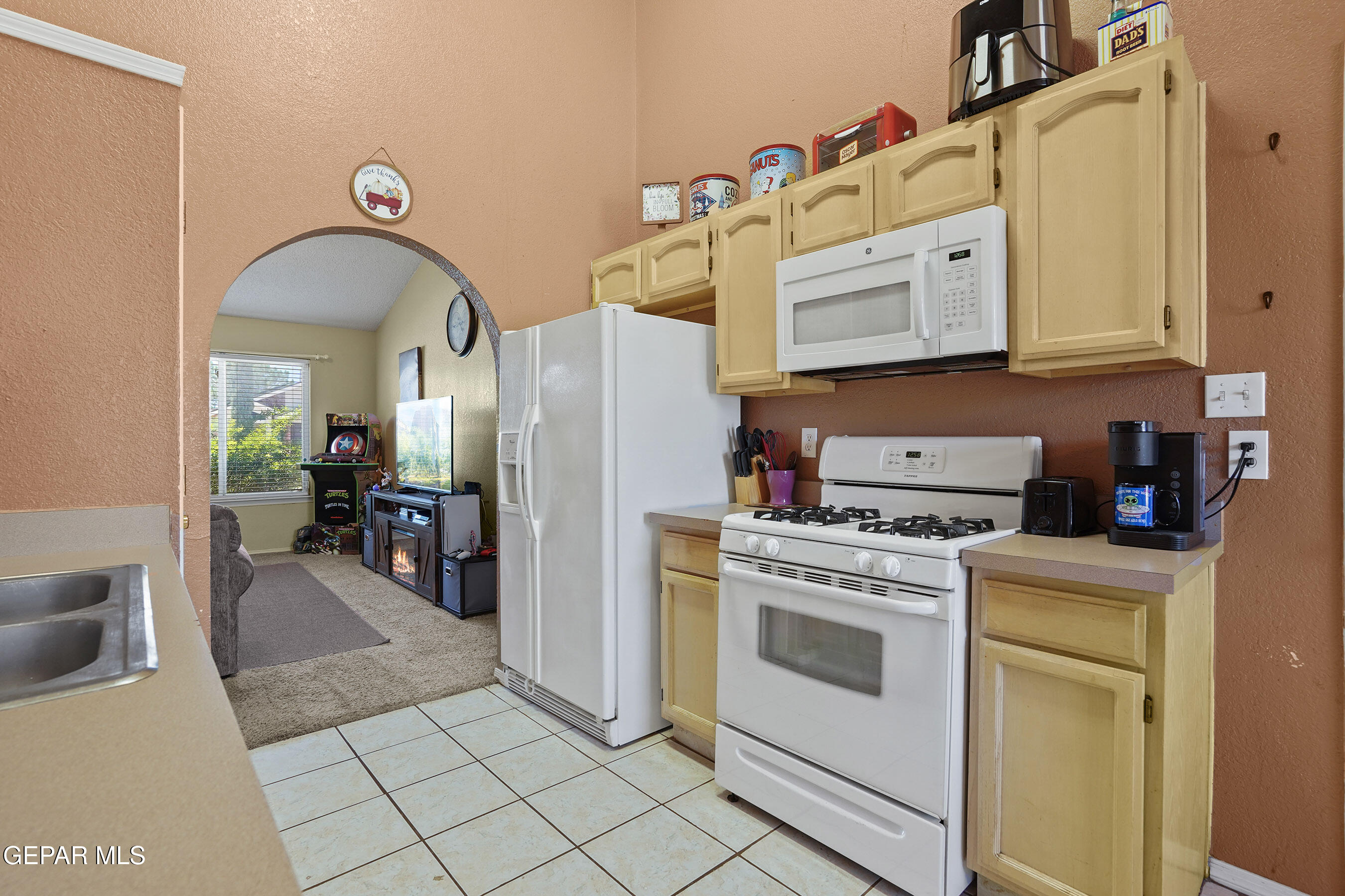 11010 GOLDEN POND Drive