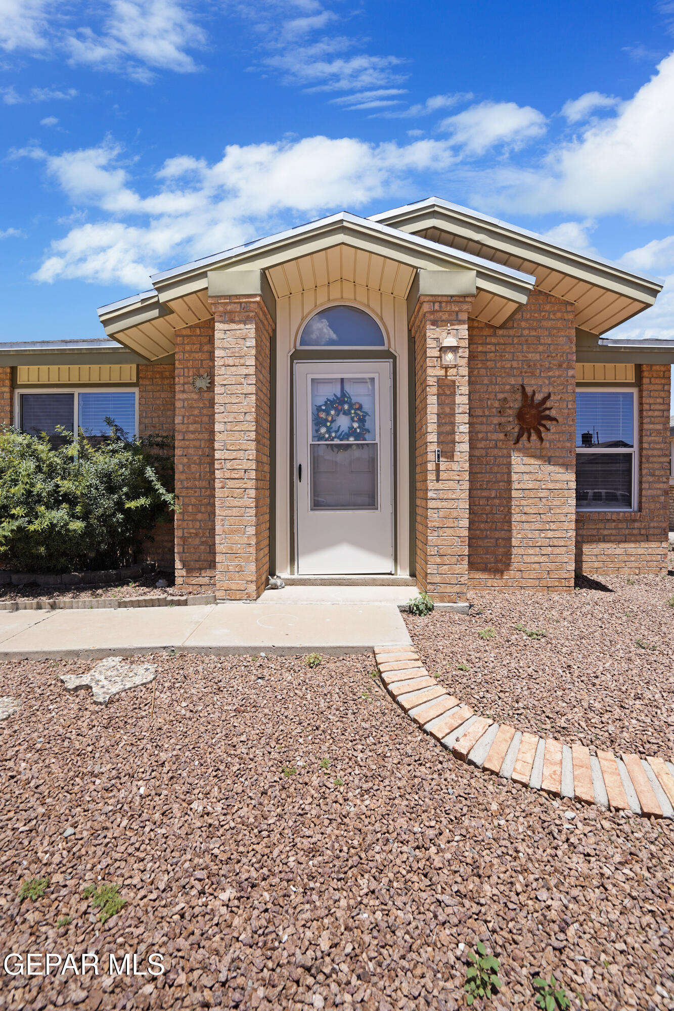 11010 GOLDEN POND Drive