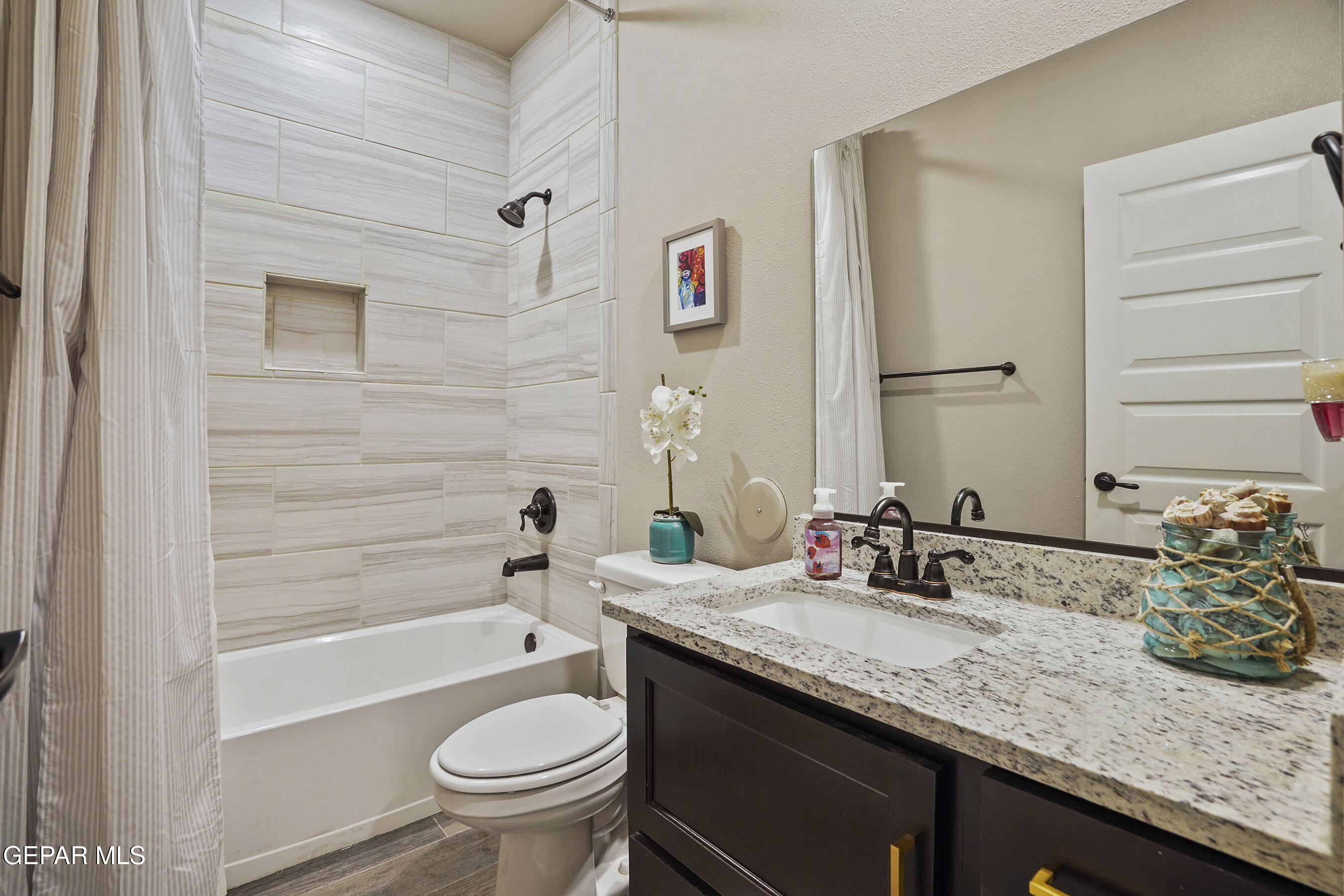 7852 ENCHANTED PARK Drive