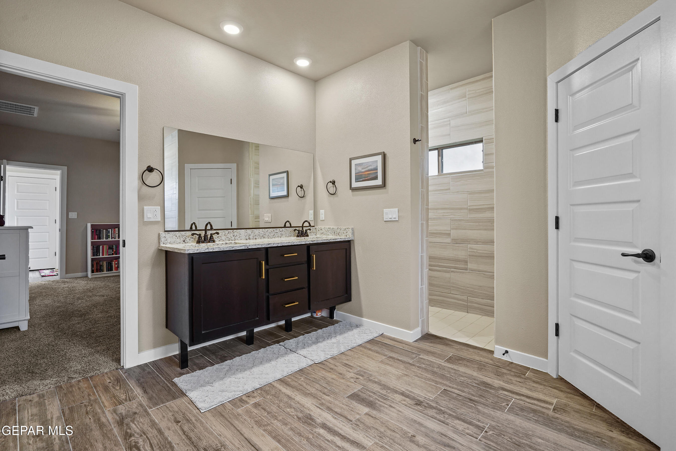 7852 ENCHANTED PARK Drive