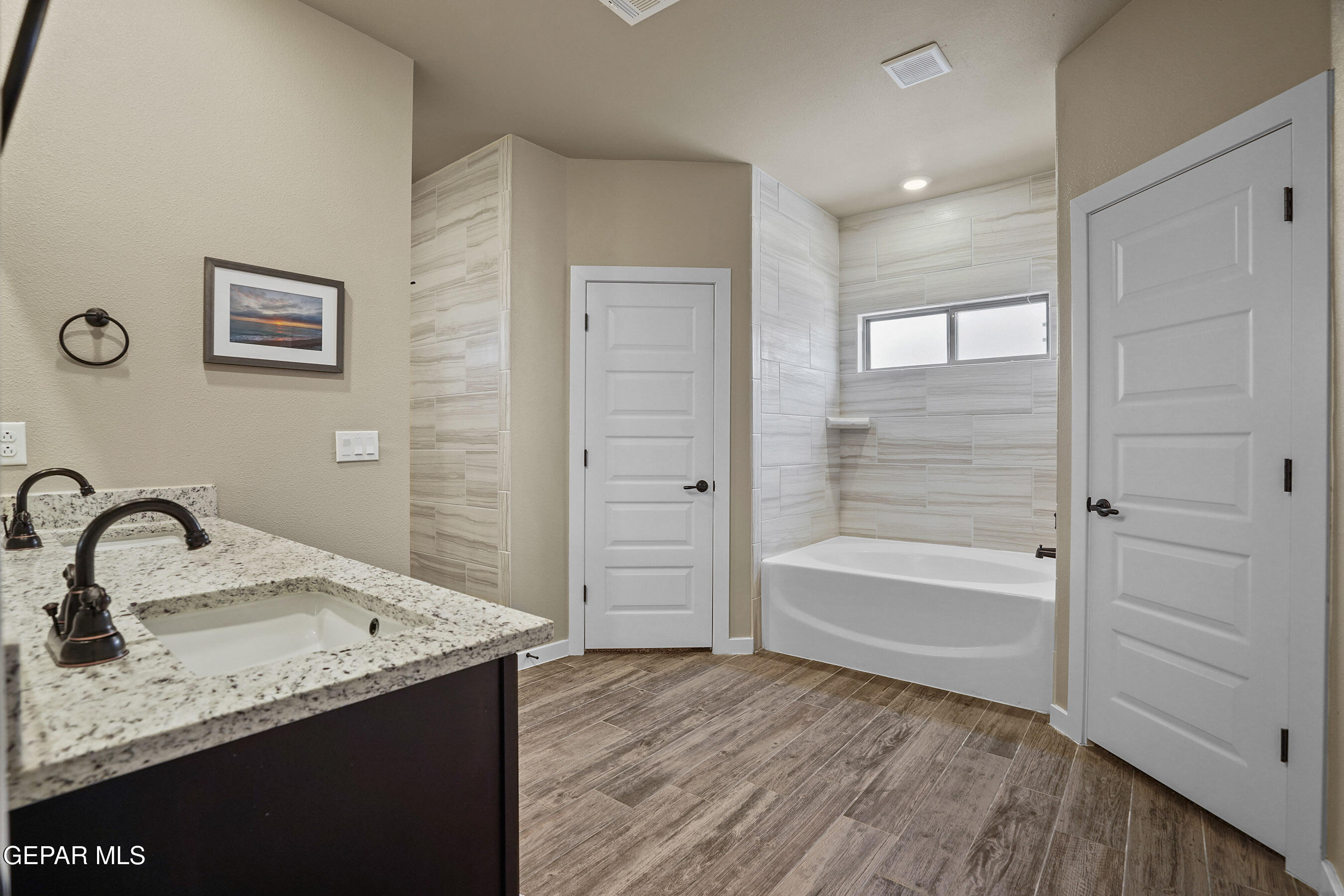 7852 ENCHANTED PARK Drive