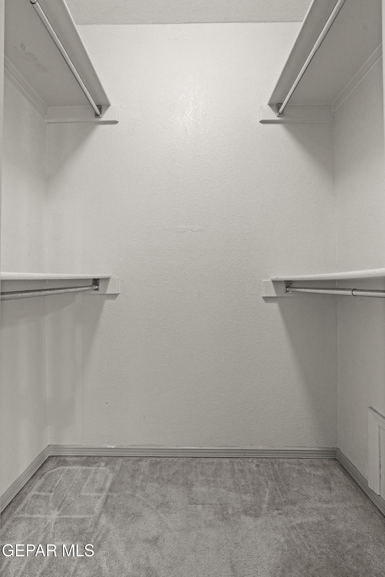 5517 MANUEL MORENO Drive