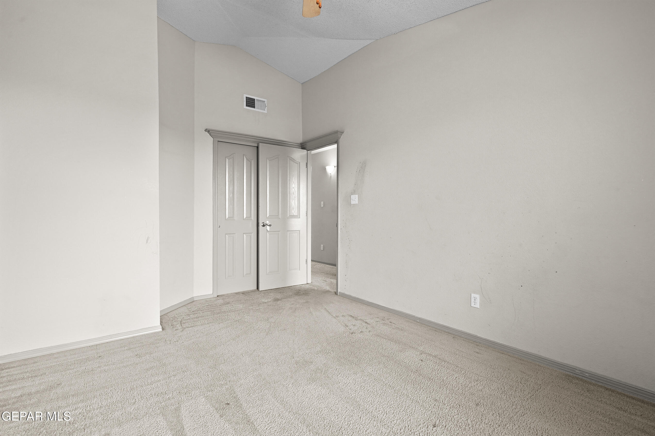 5517 MANUEL MORENO Drive