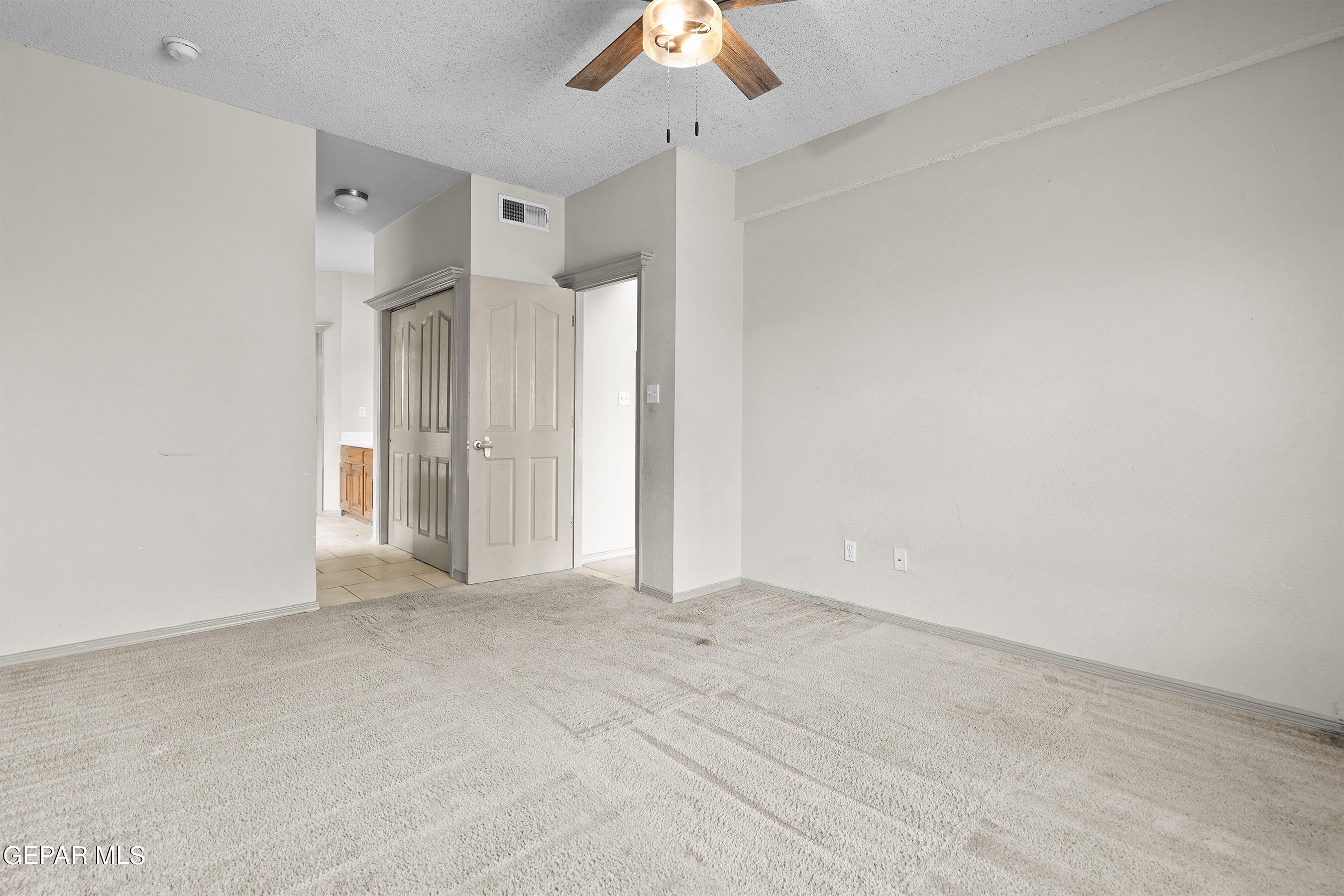 5517 MANUEL MORENO Drive