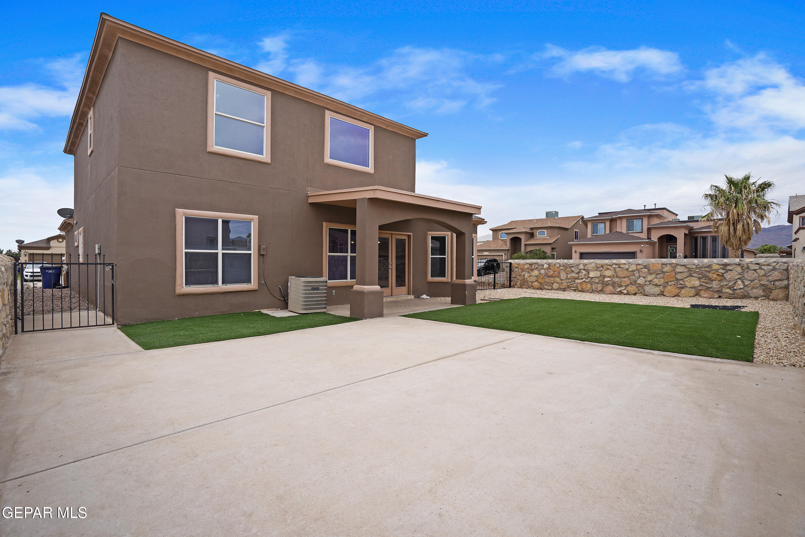 5517 MANUEL MORENO Drive