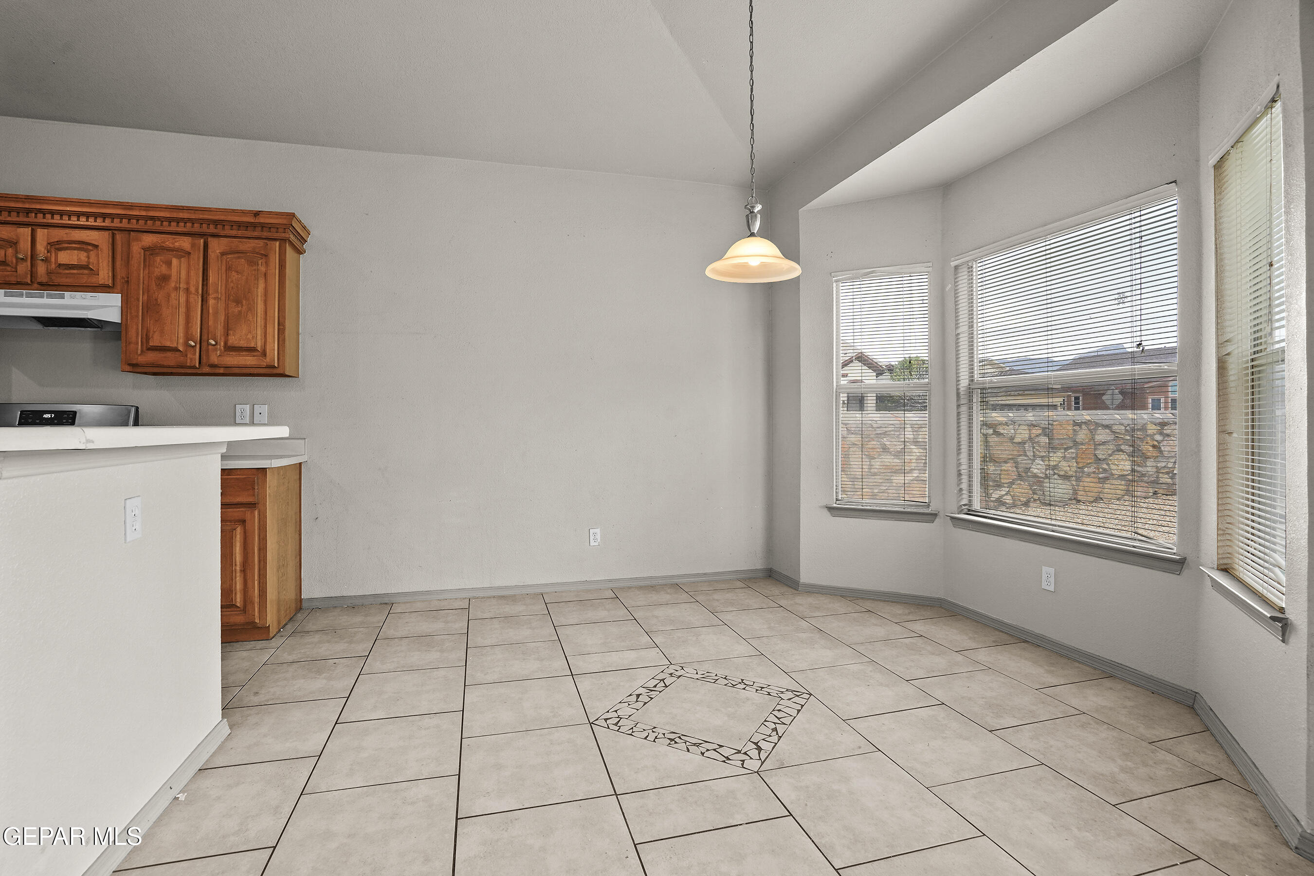 5517 MANUEL MORENO Drive