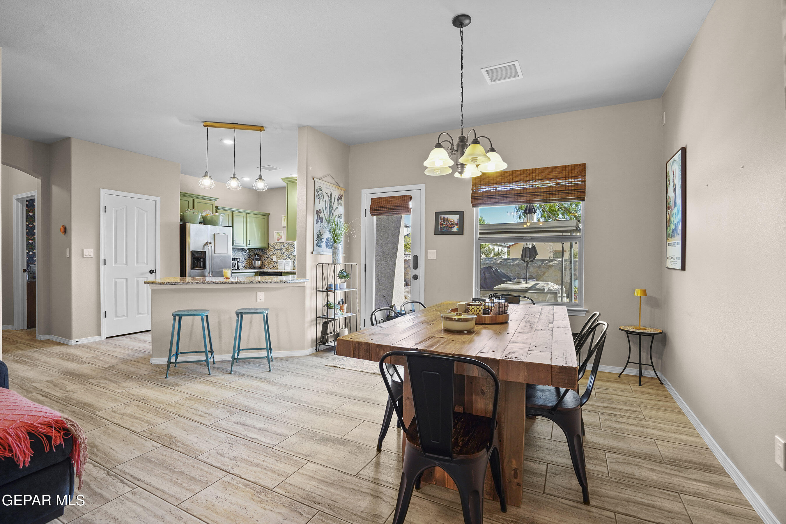 7520 EAGLE VISTA Drive