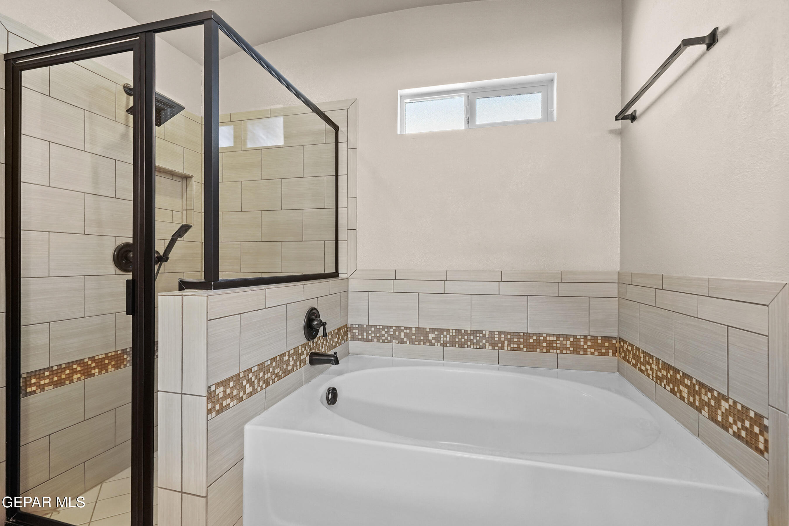 7520 EAGLE VISTA Drive