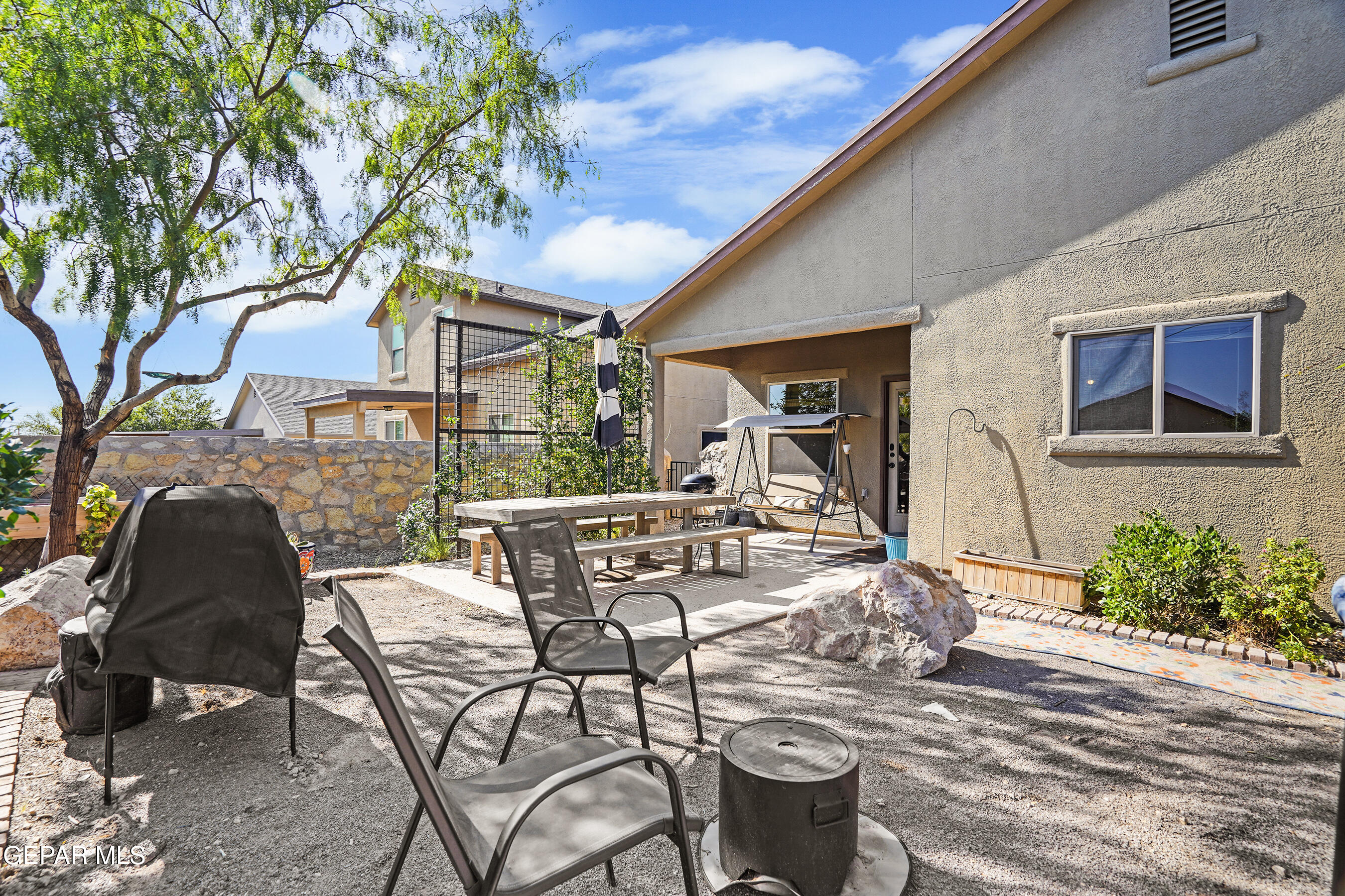 7520 EAGLE VISTA Drive