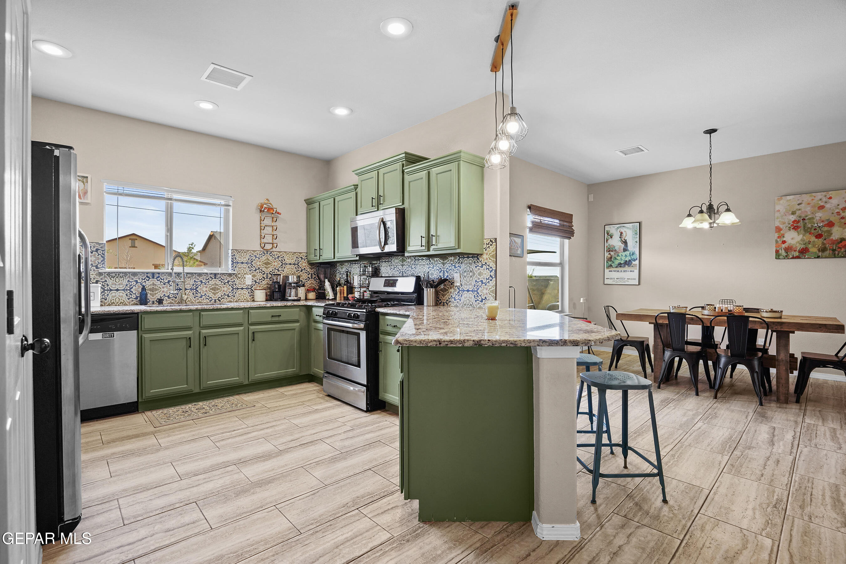 7520 EAGLE VISTA Drive