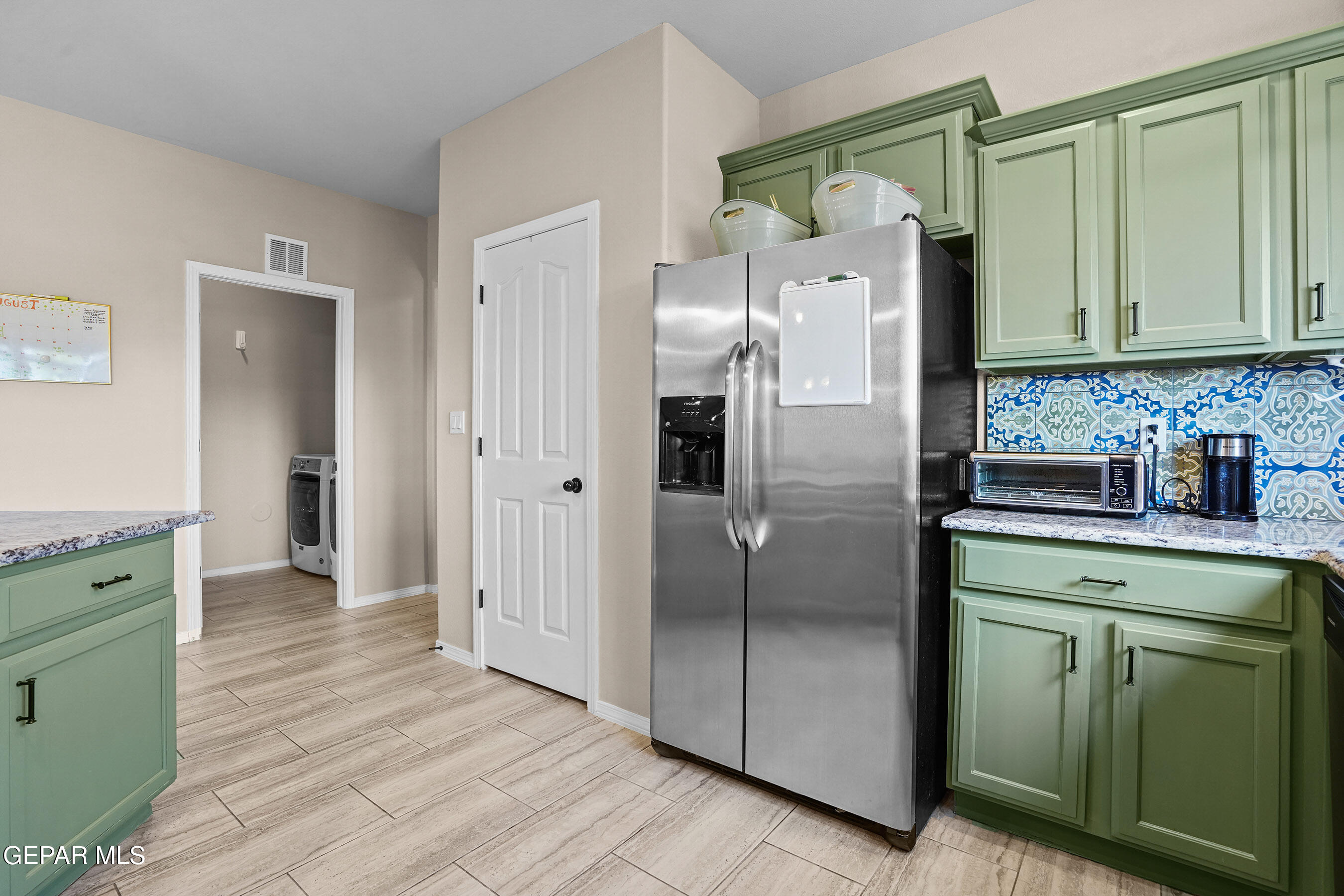 7520 EAGLE VISTA Drive