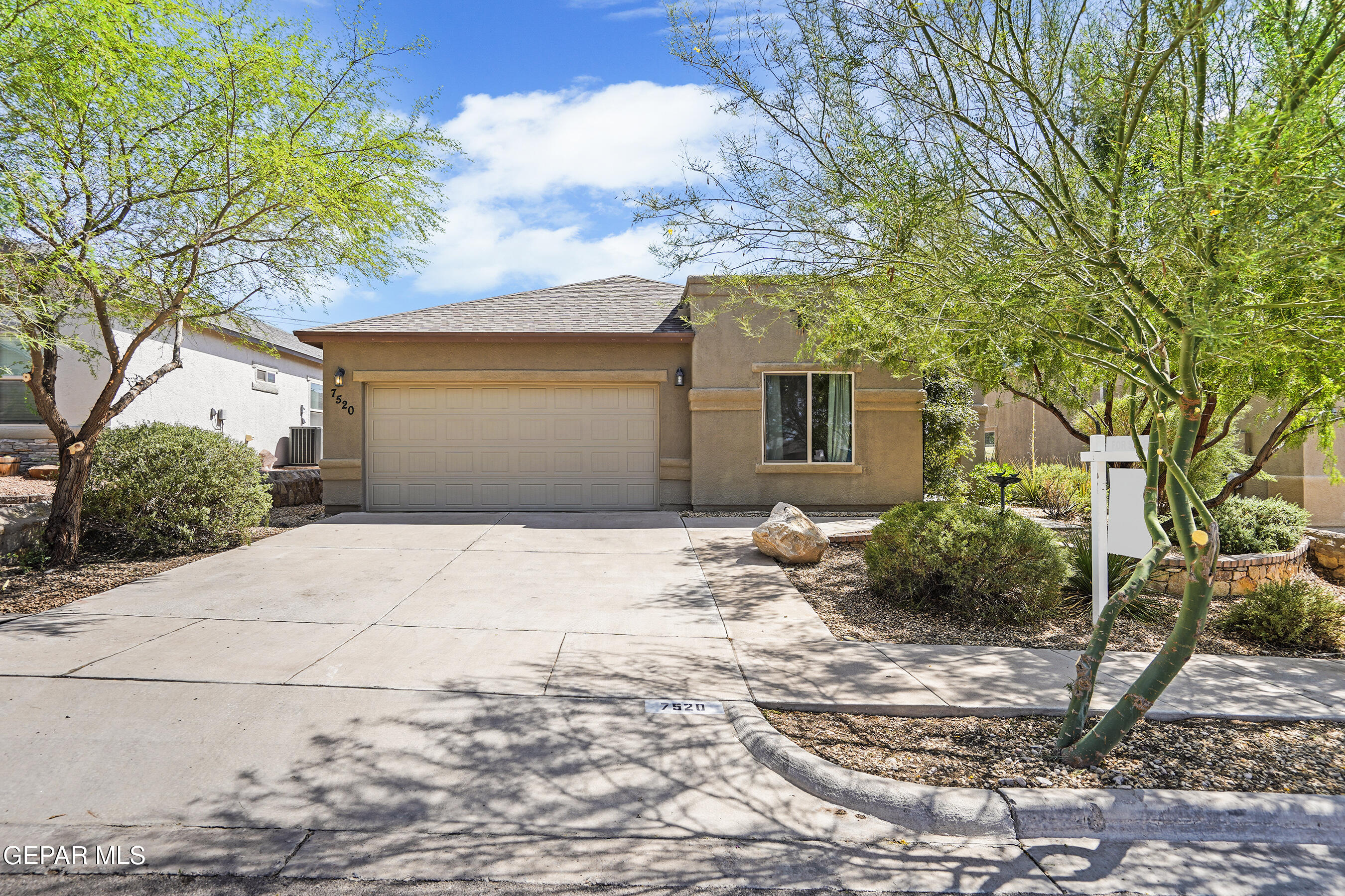 7520 EAGLE VISTA Drive