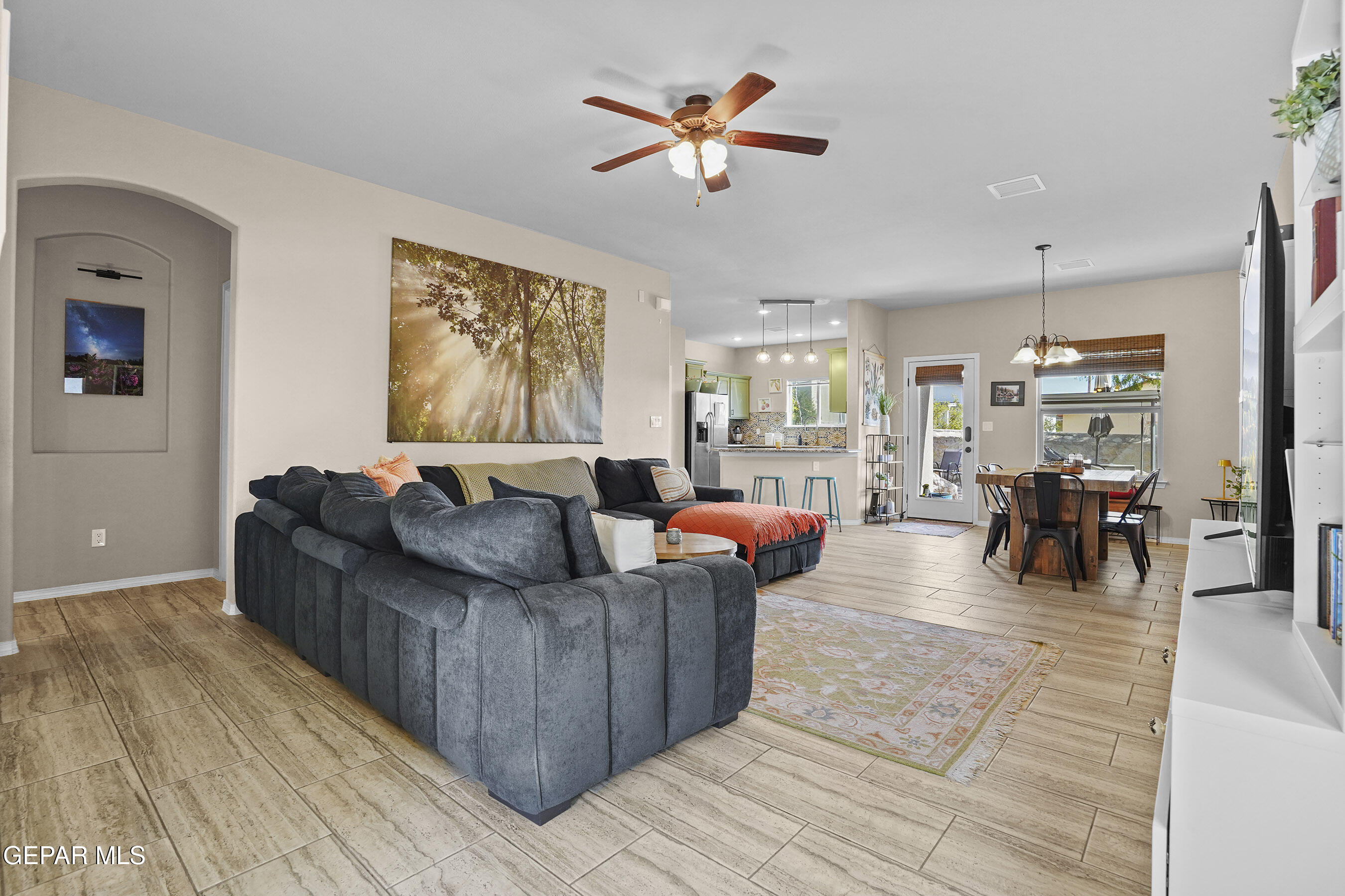 7520 EAGLE VISTA Drive