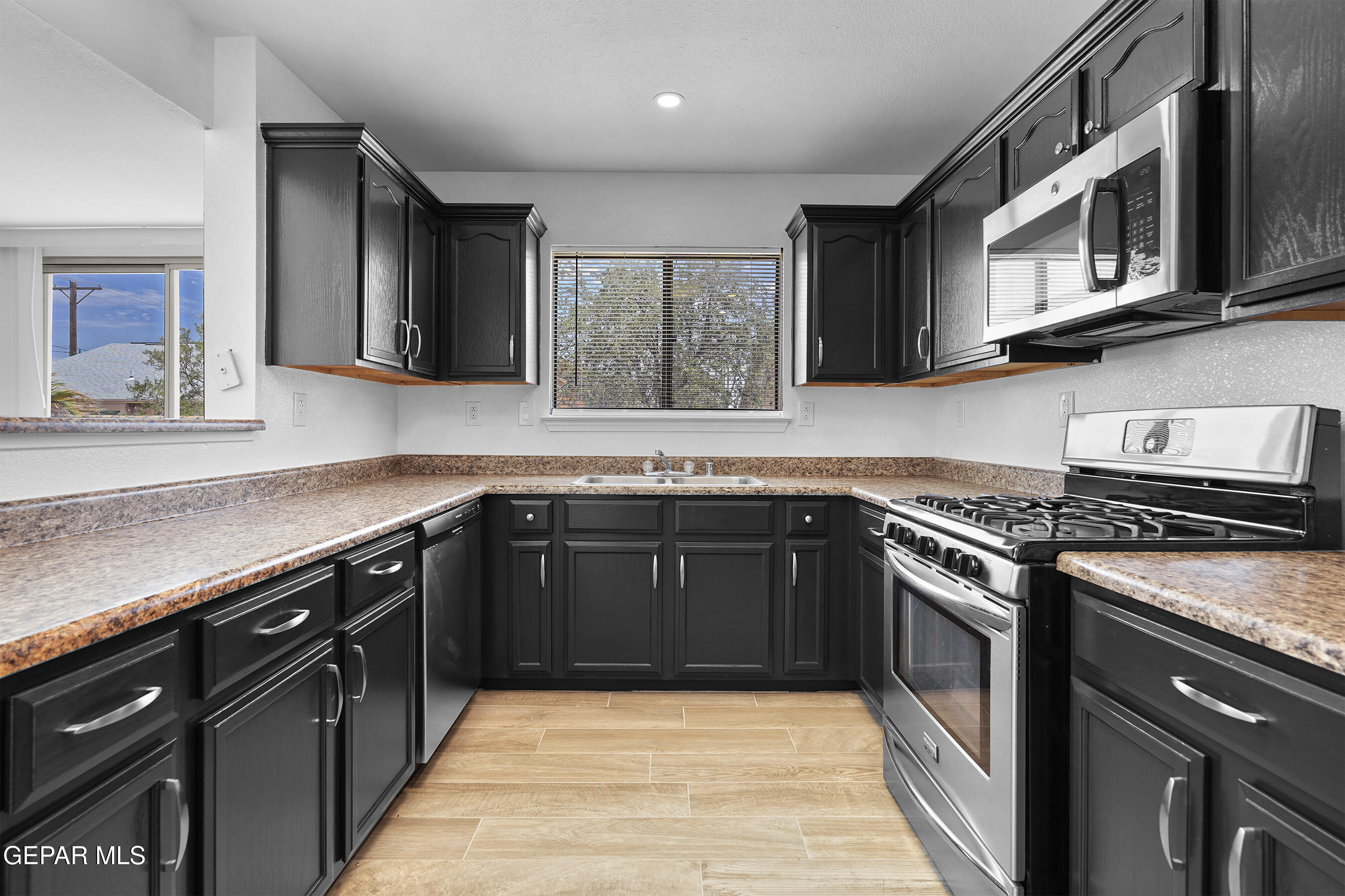 11832 MESQUITE BUSH Drive