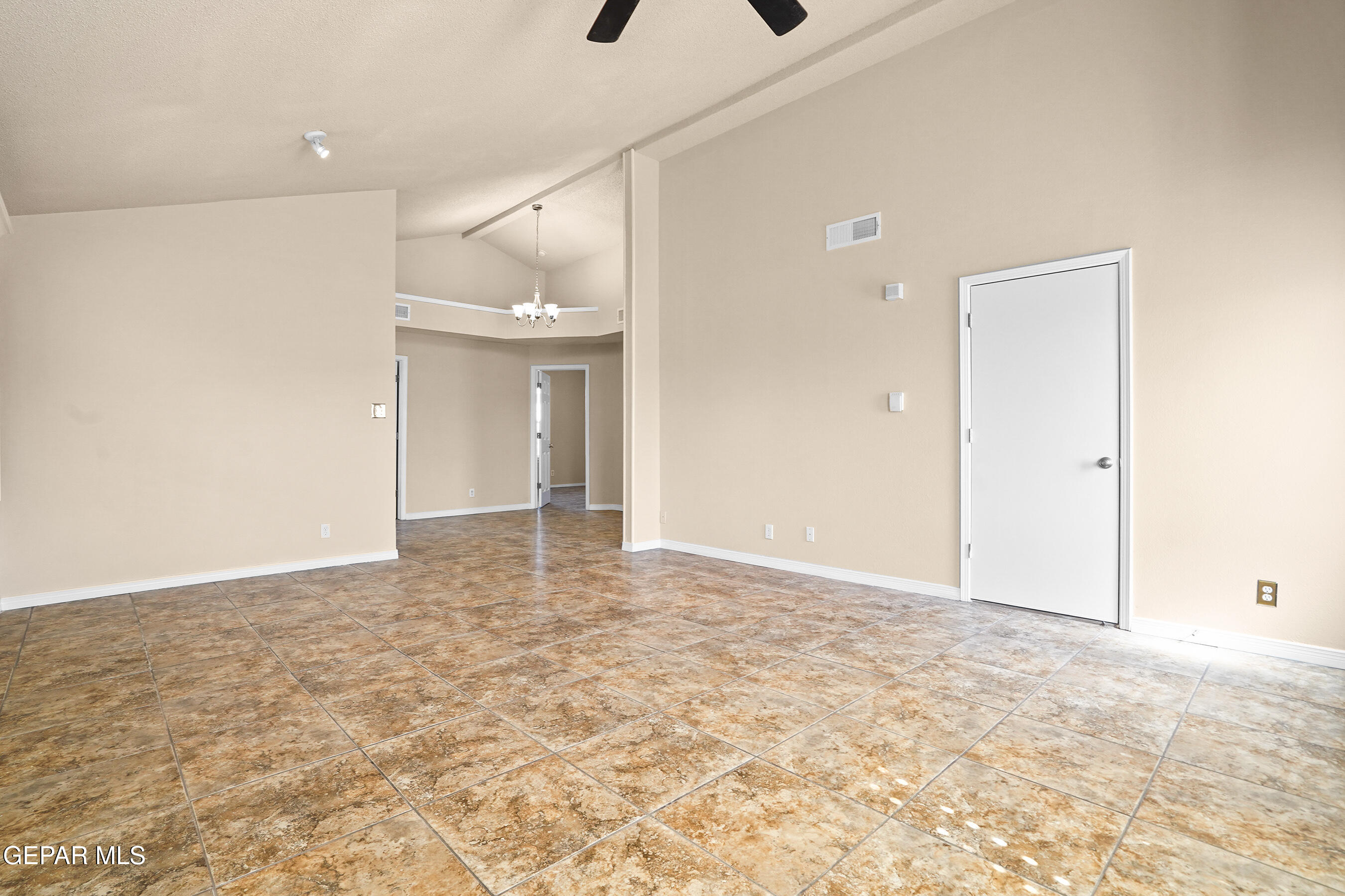 1695 SAINT PAUL Place