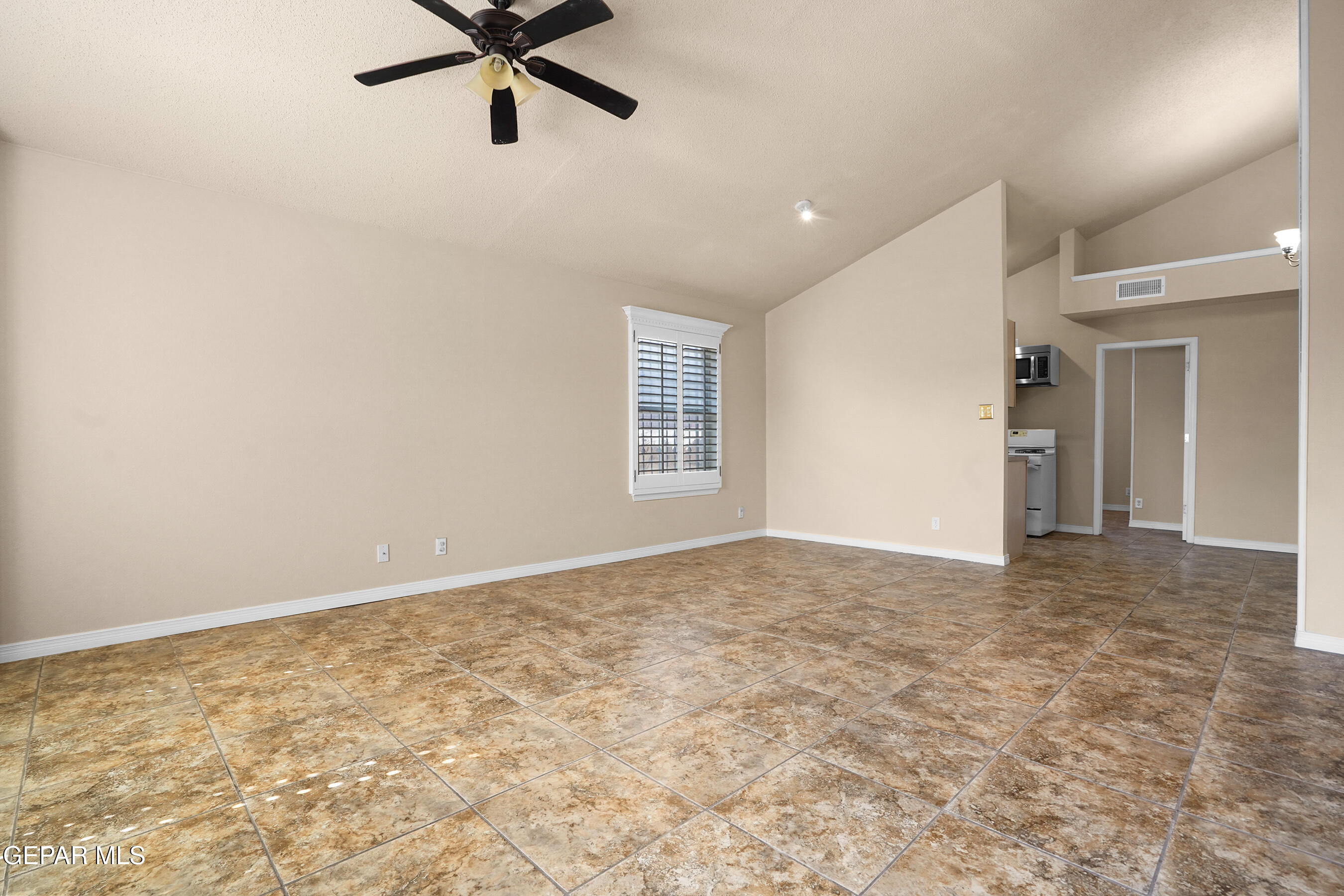 1695 SAINT PAUL Place