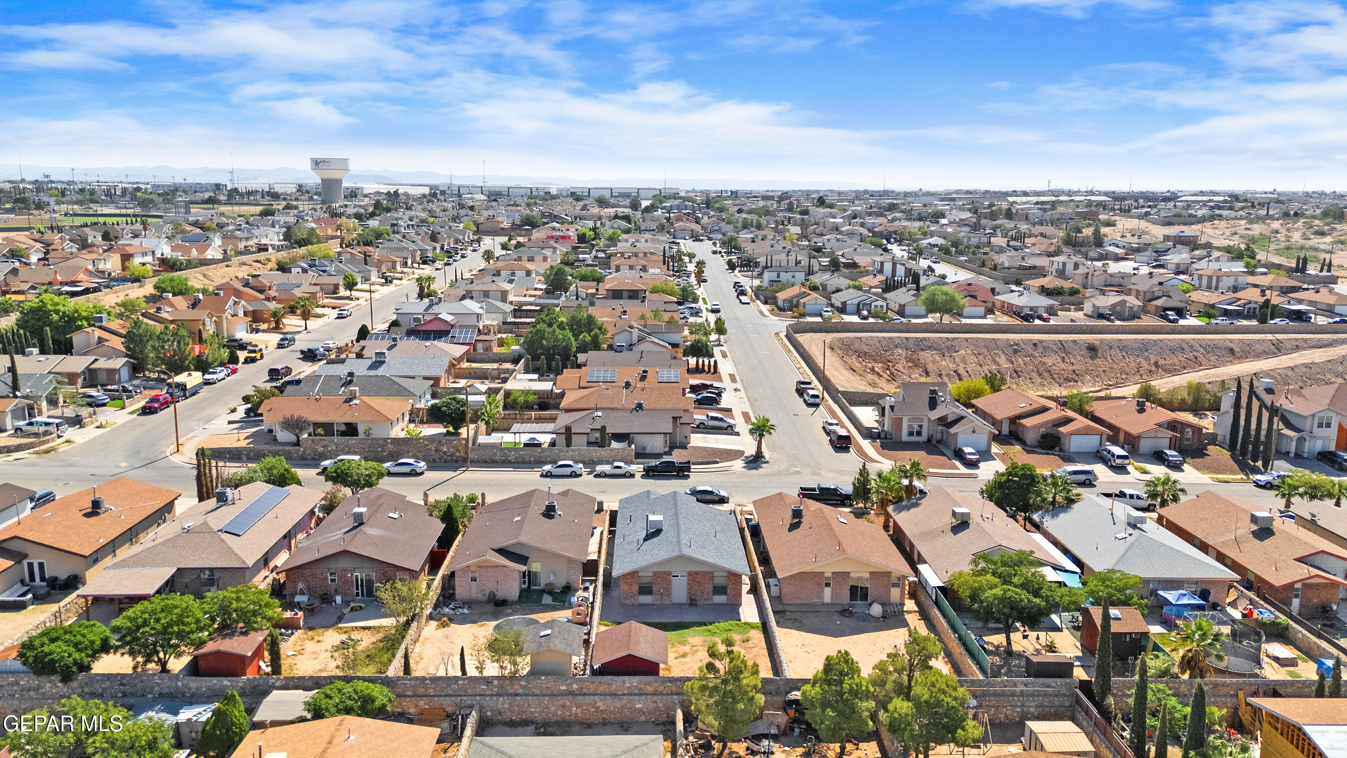 1695 SAINT PAUL Place