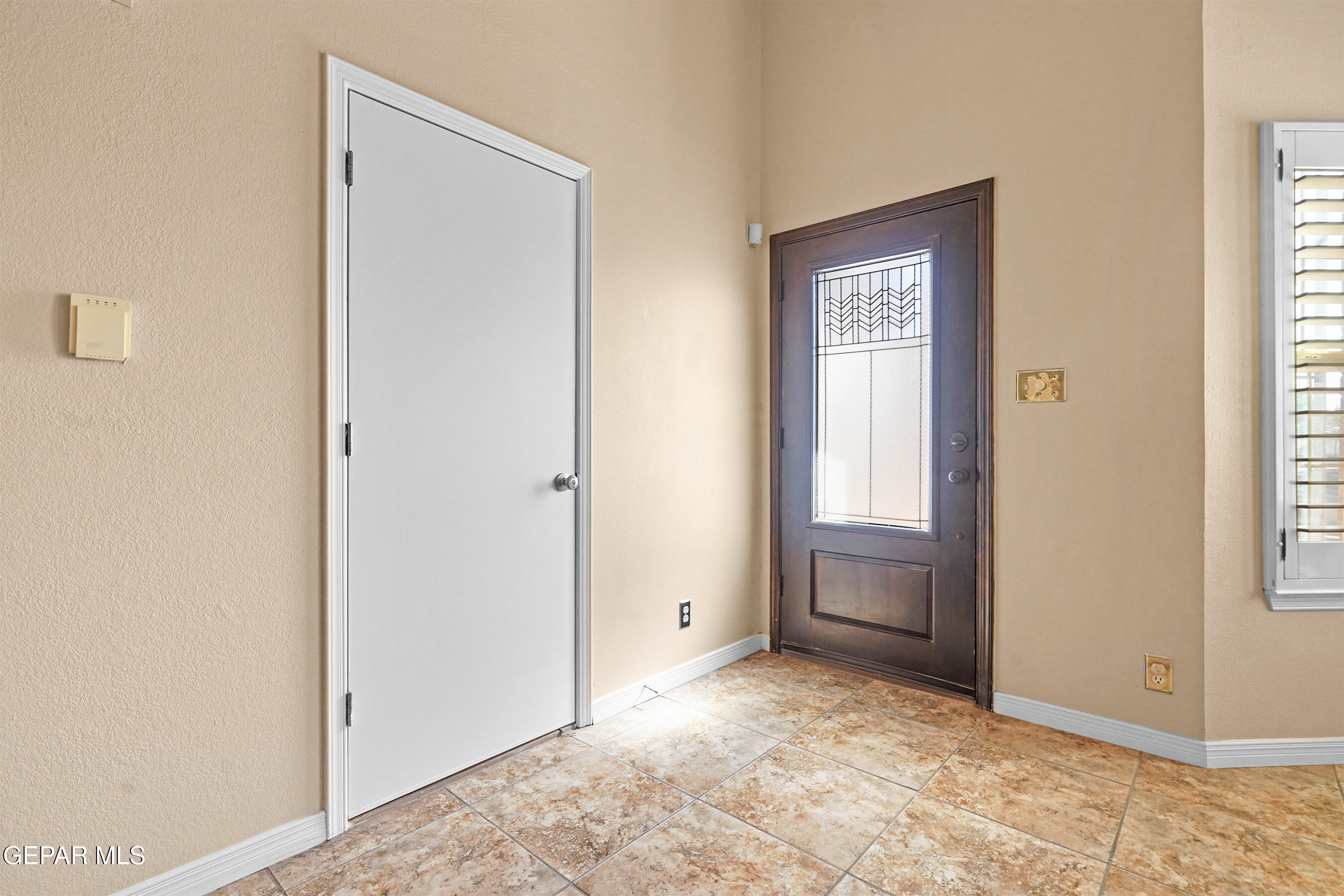 1695 SAINT PAUL Place