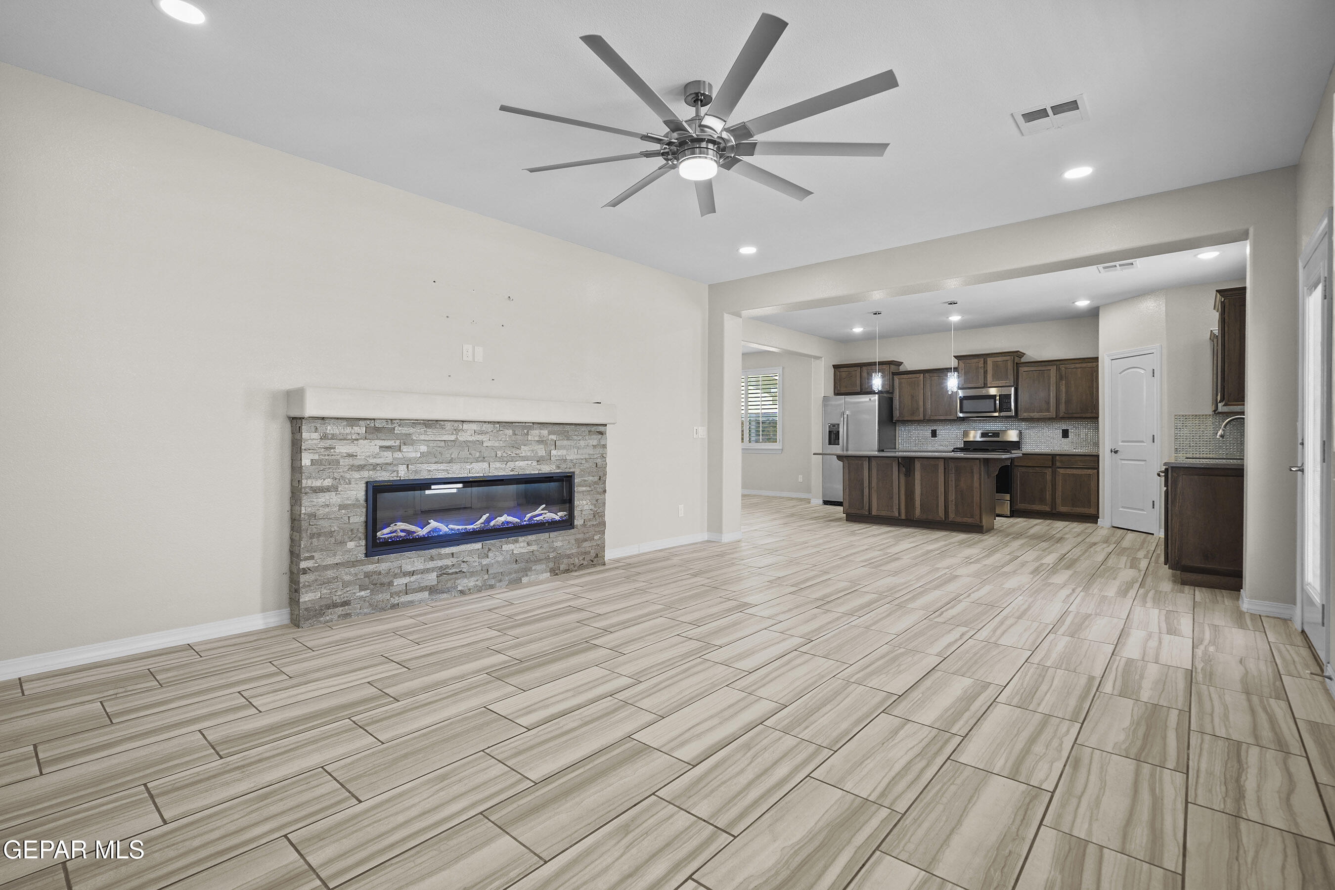 352 CANYON VISTA Drive
