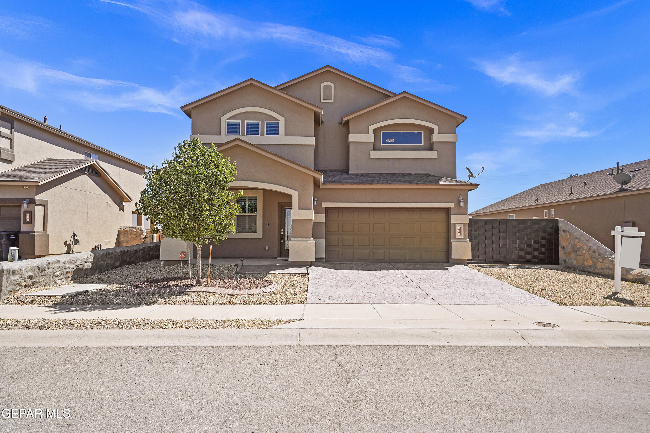 352 CANYON VISTA Drive