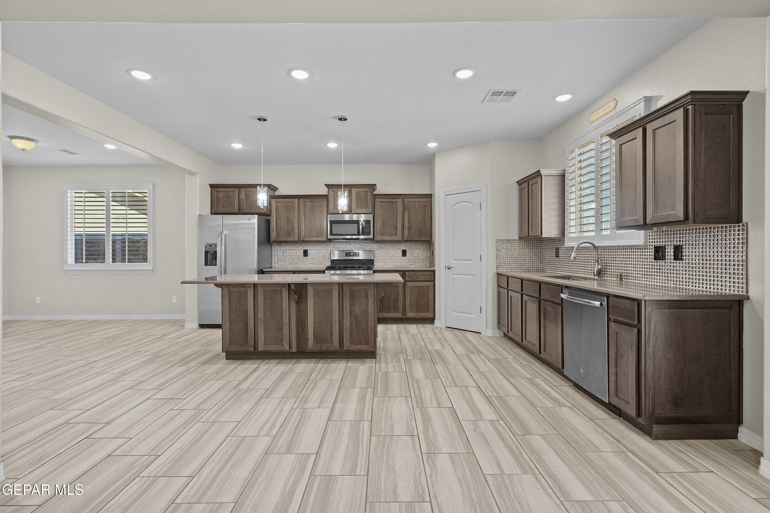 352 CANYON VISTA Drive