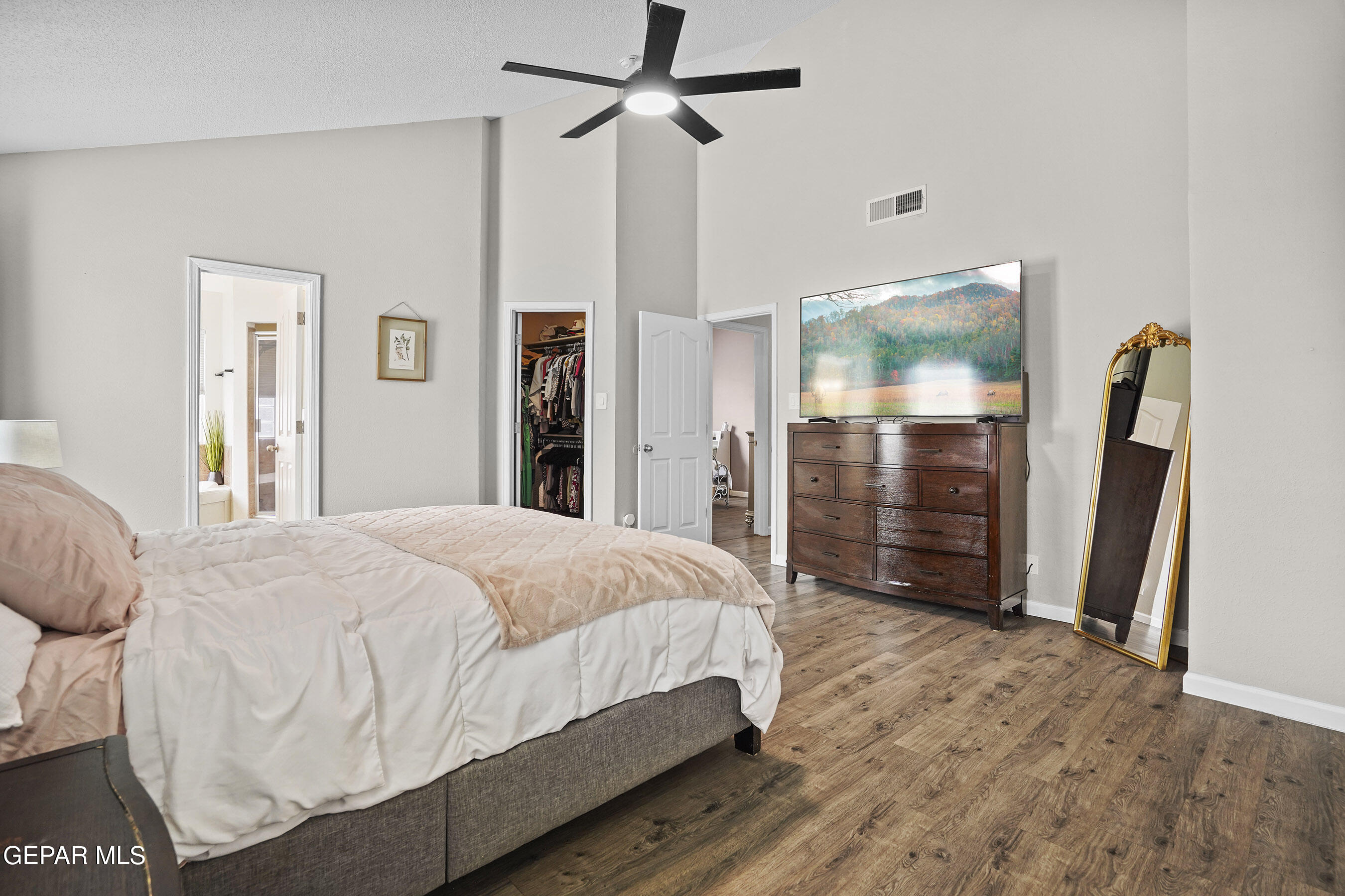 10917 DUSTER Drive