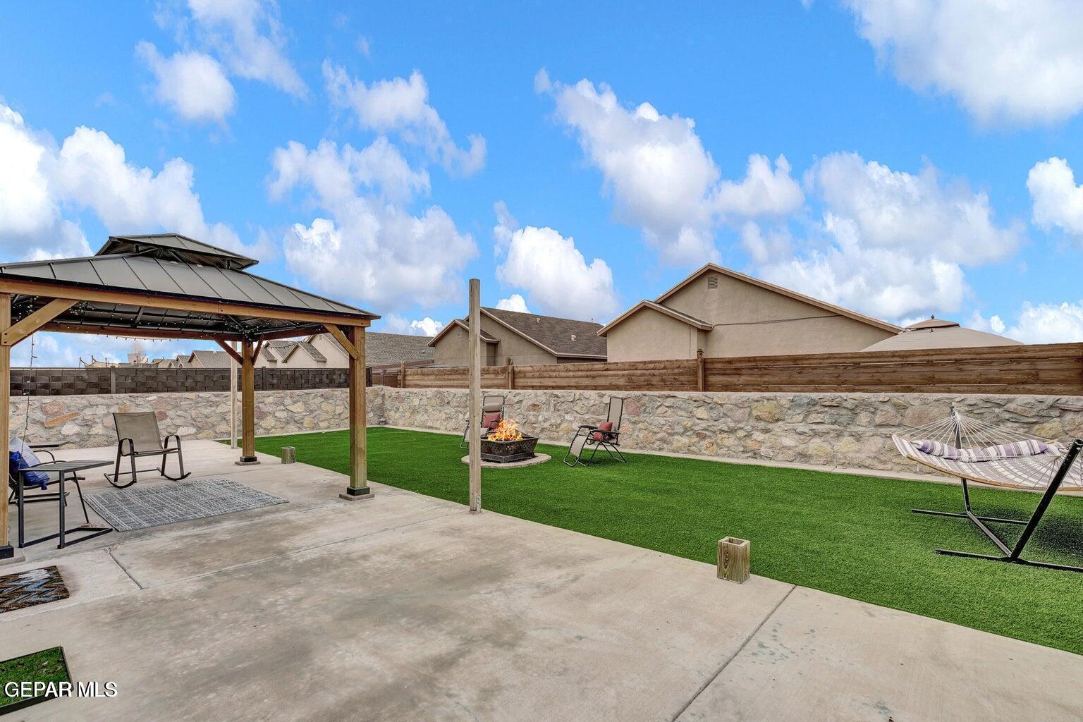 14251 PEYTON EDWARDS Avenue