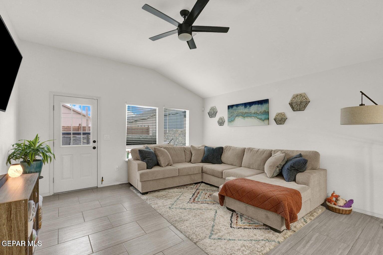 14251 PEYTON EDWARDS Avenue