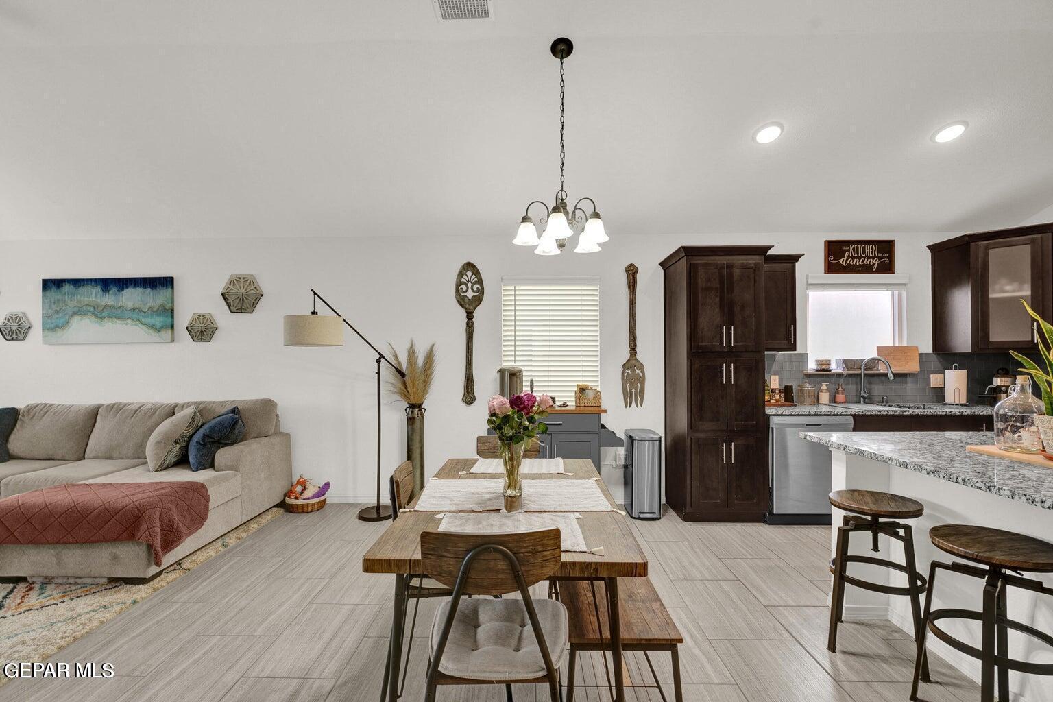 14251 PEYTON EDWARDS Avenue