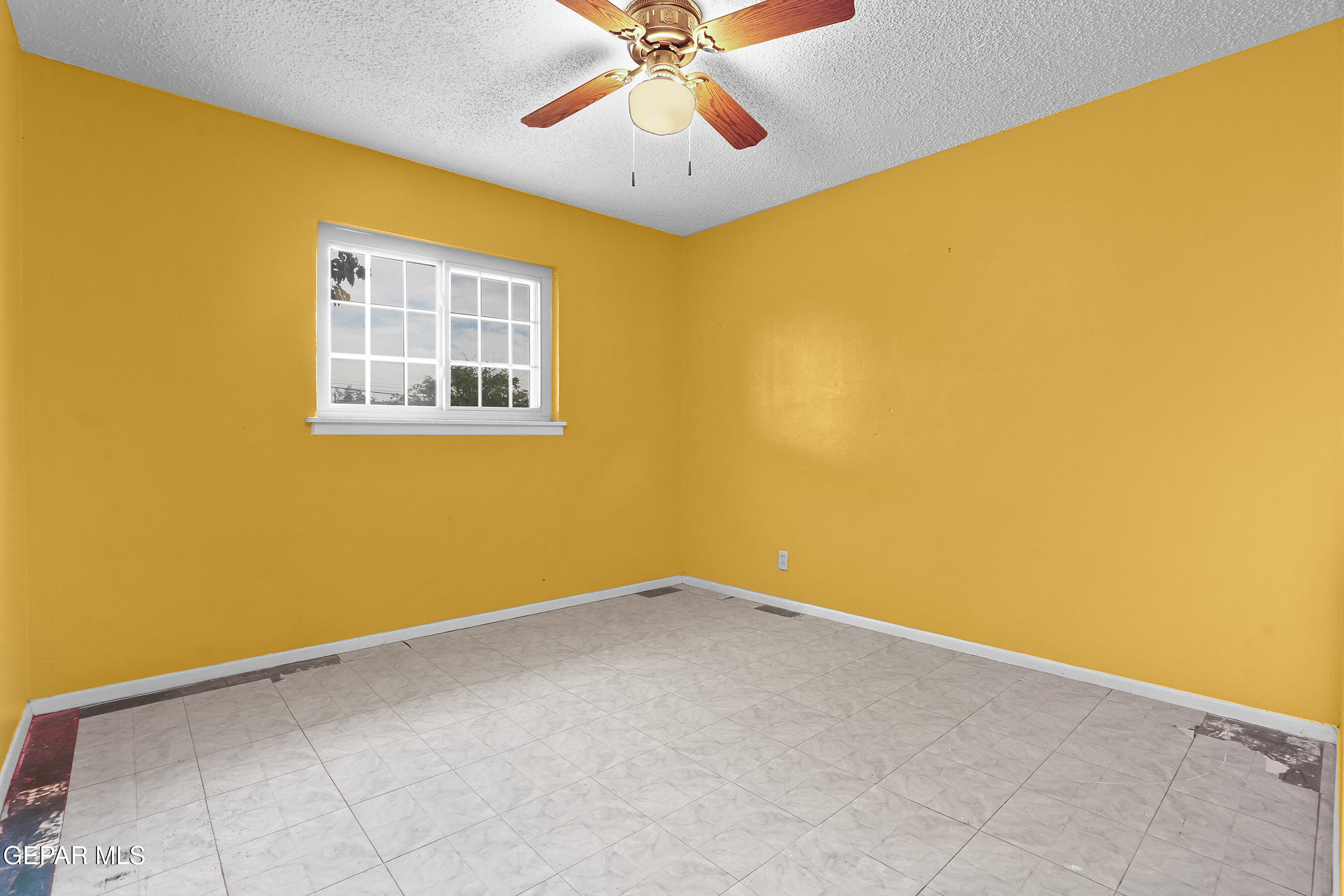 5644 ARROWHEAD Drive