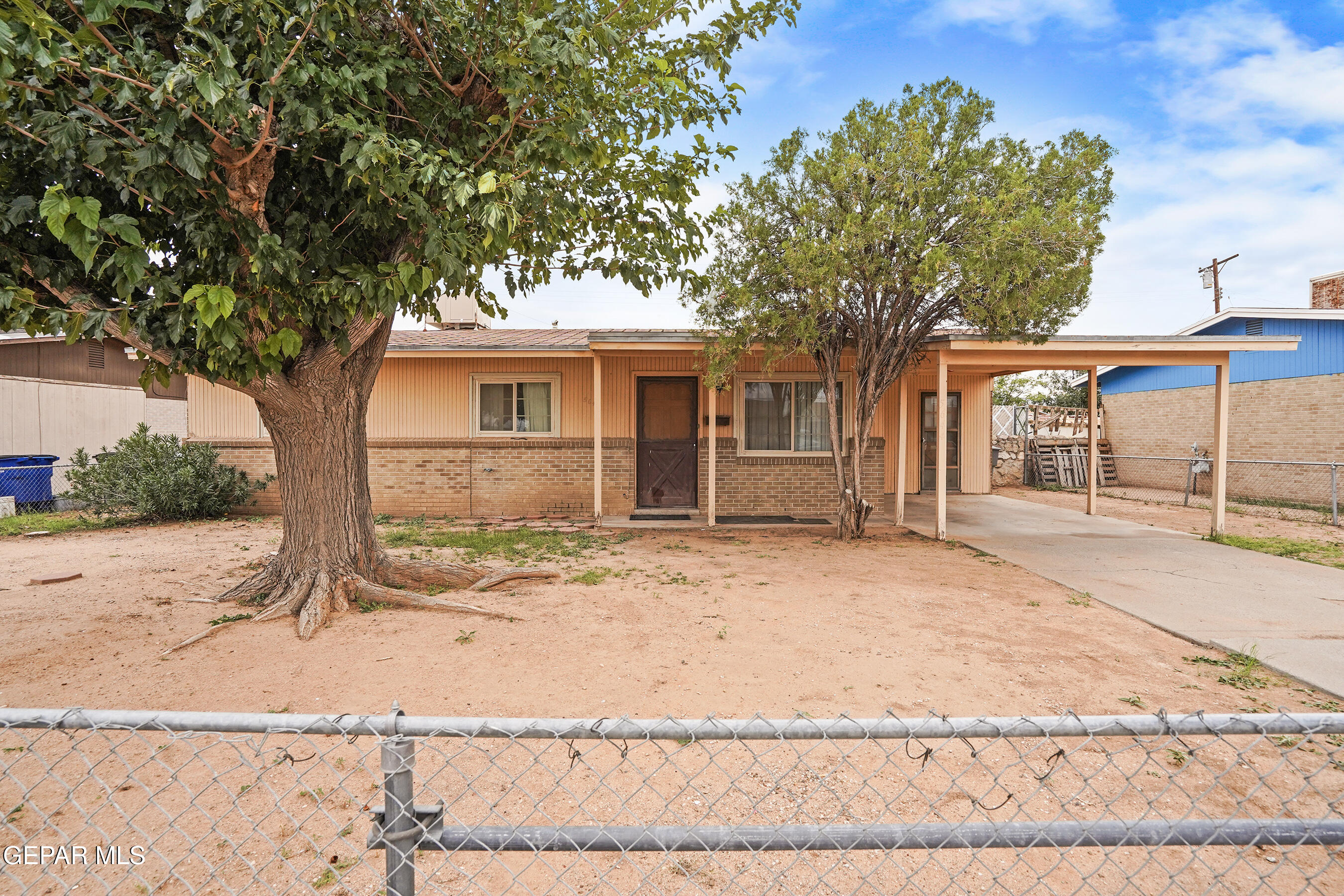 5644 ARROWHEAD Drive