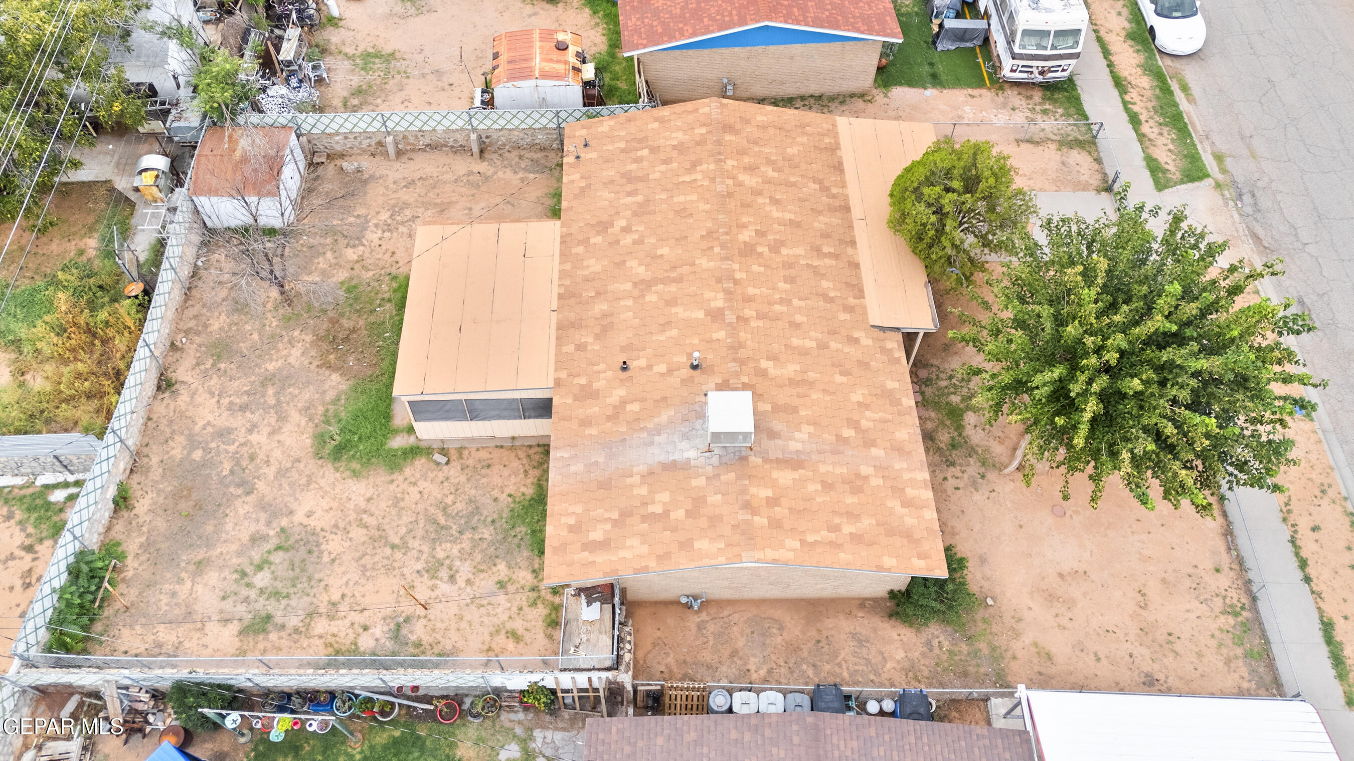5644 ARROWHEAD Drive